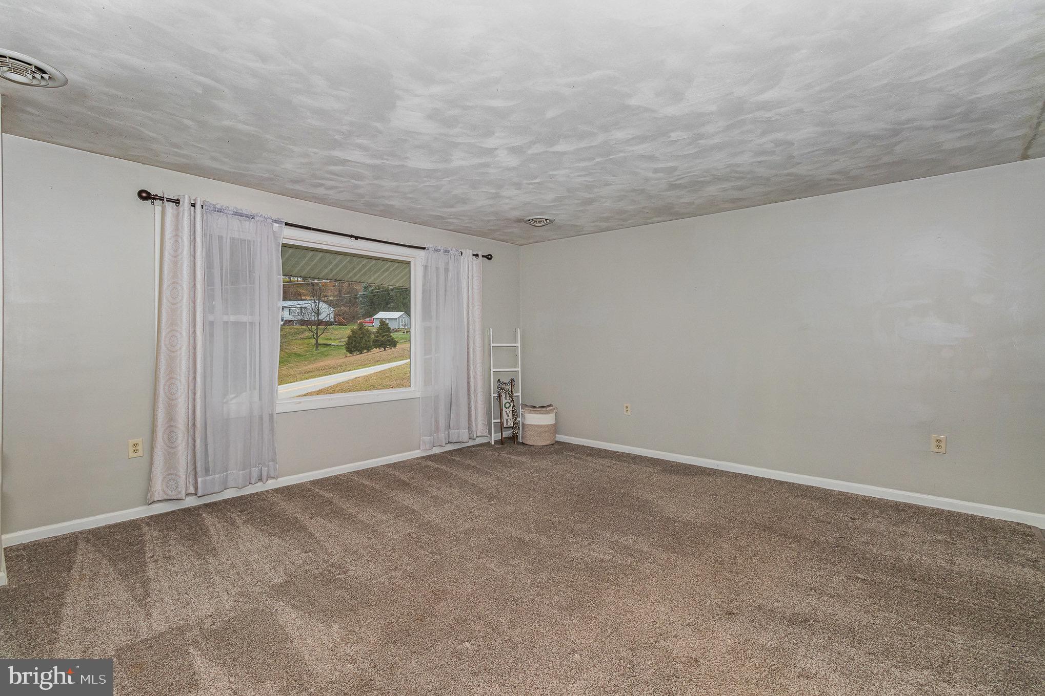 FAIRVIEW TWP - Residential