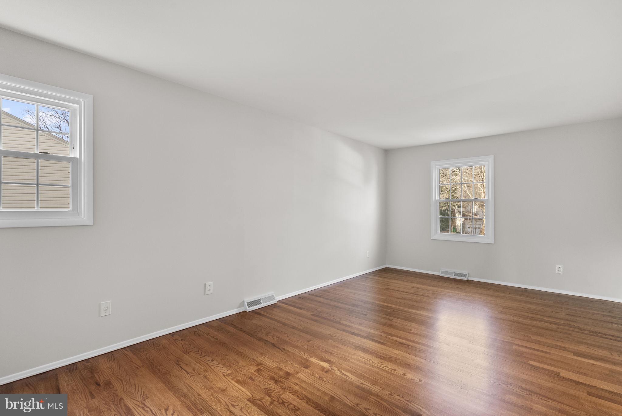 LONGFELLOW - Residential