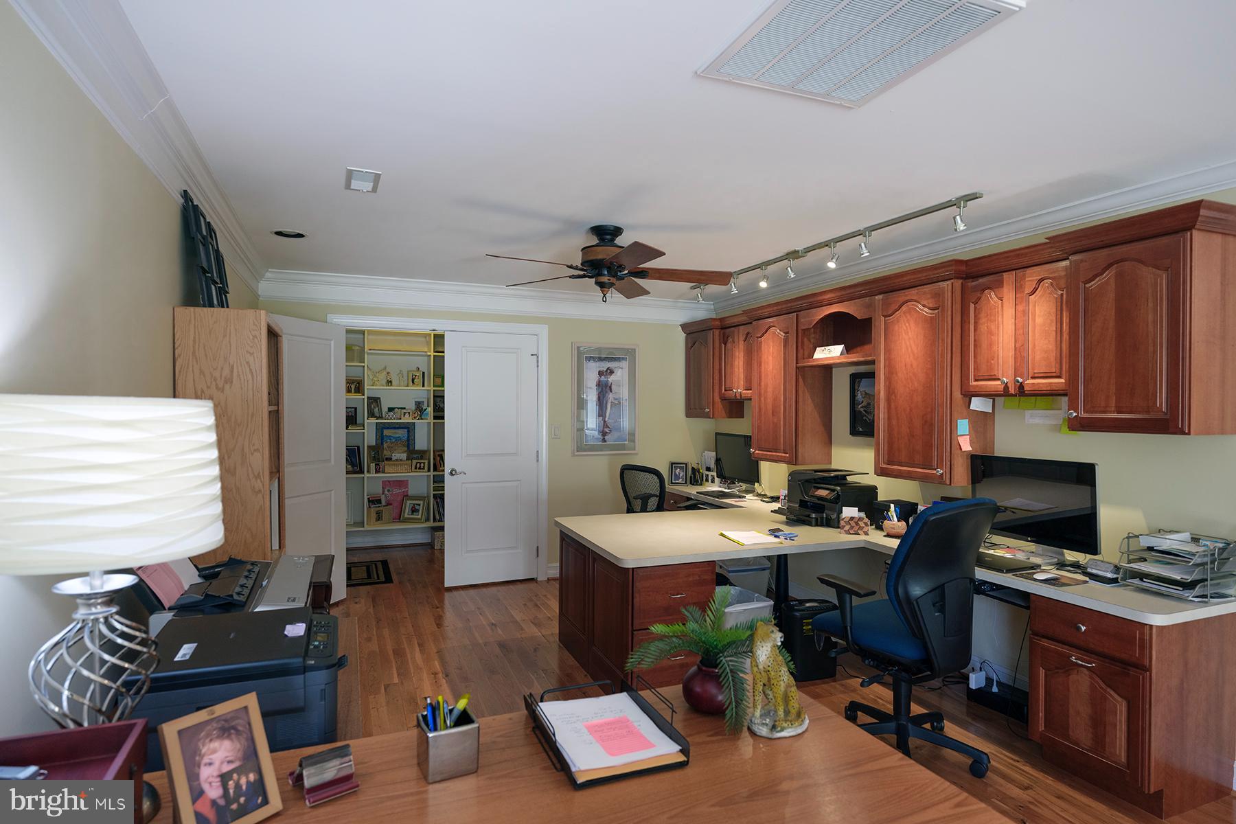 CORTLAND VILLAS - Residential