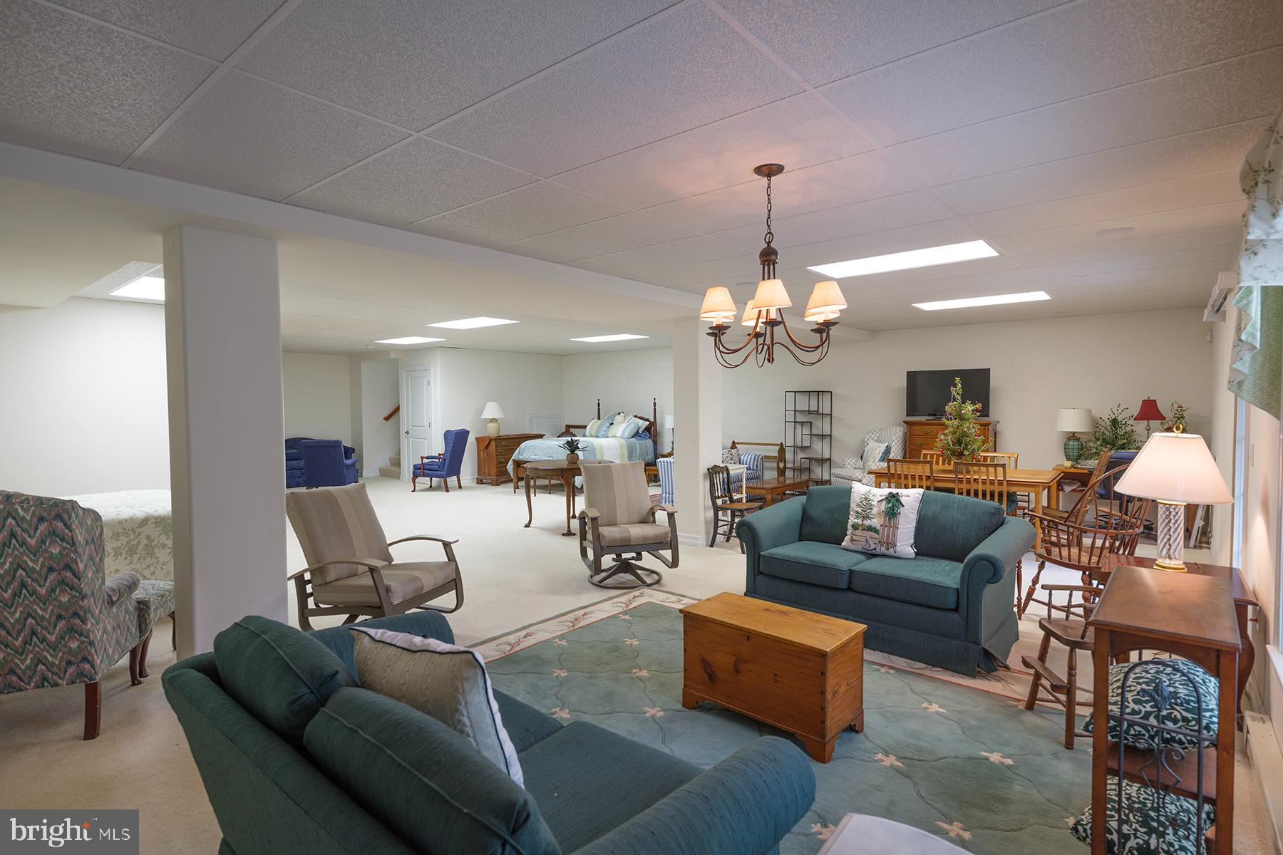 CORTLAND VILLAS - Residential