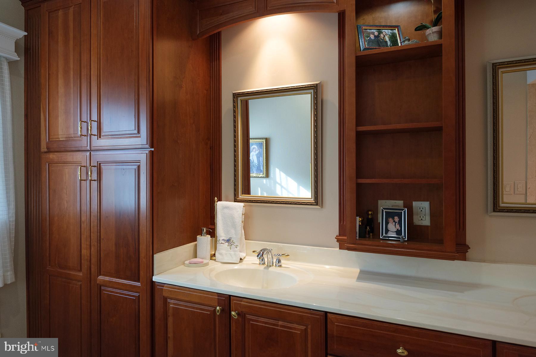 CORTLAND VILLAS - Residential