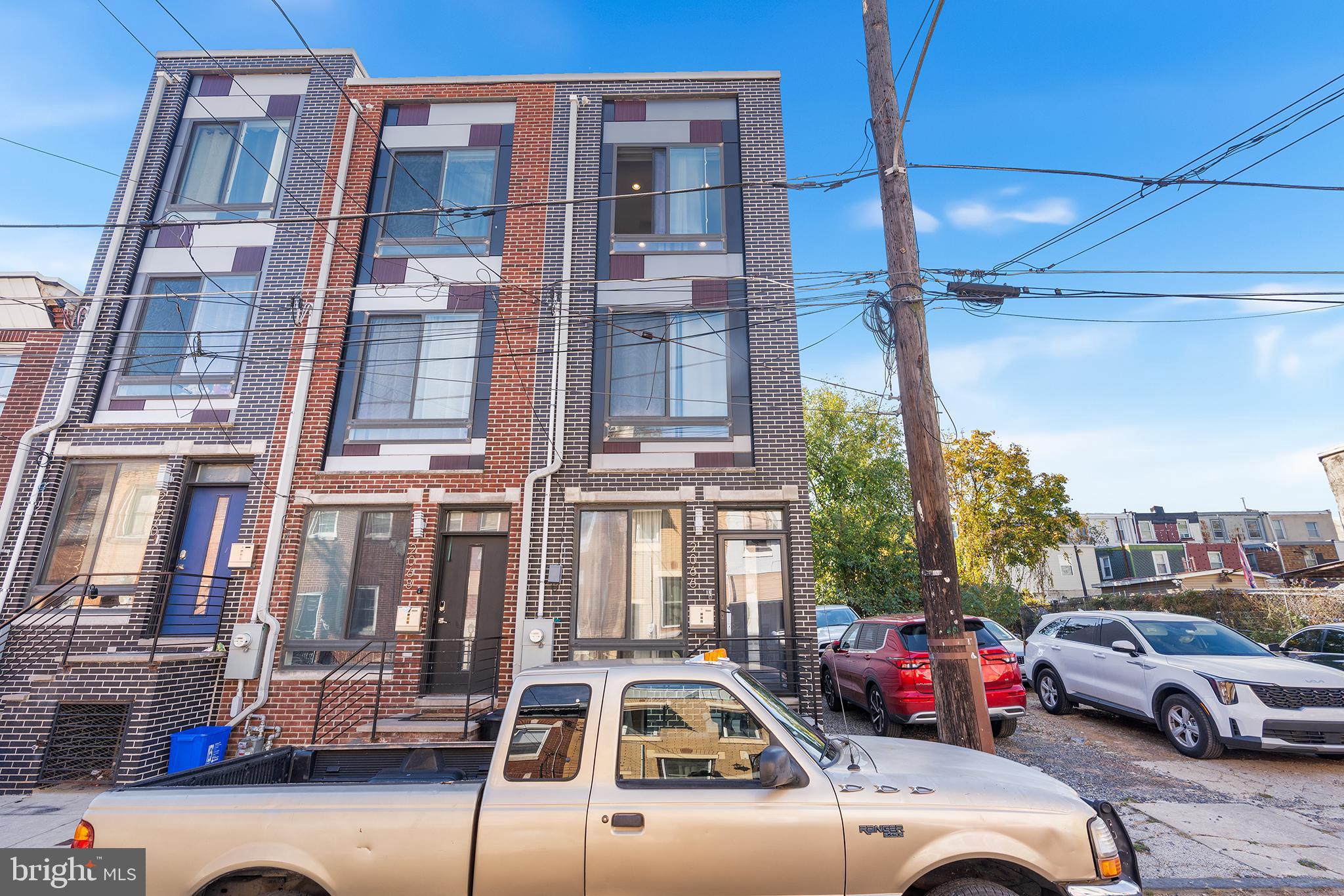 PORT RICHMOND - Residential