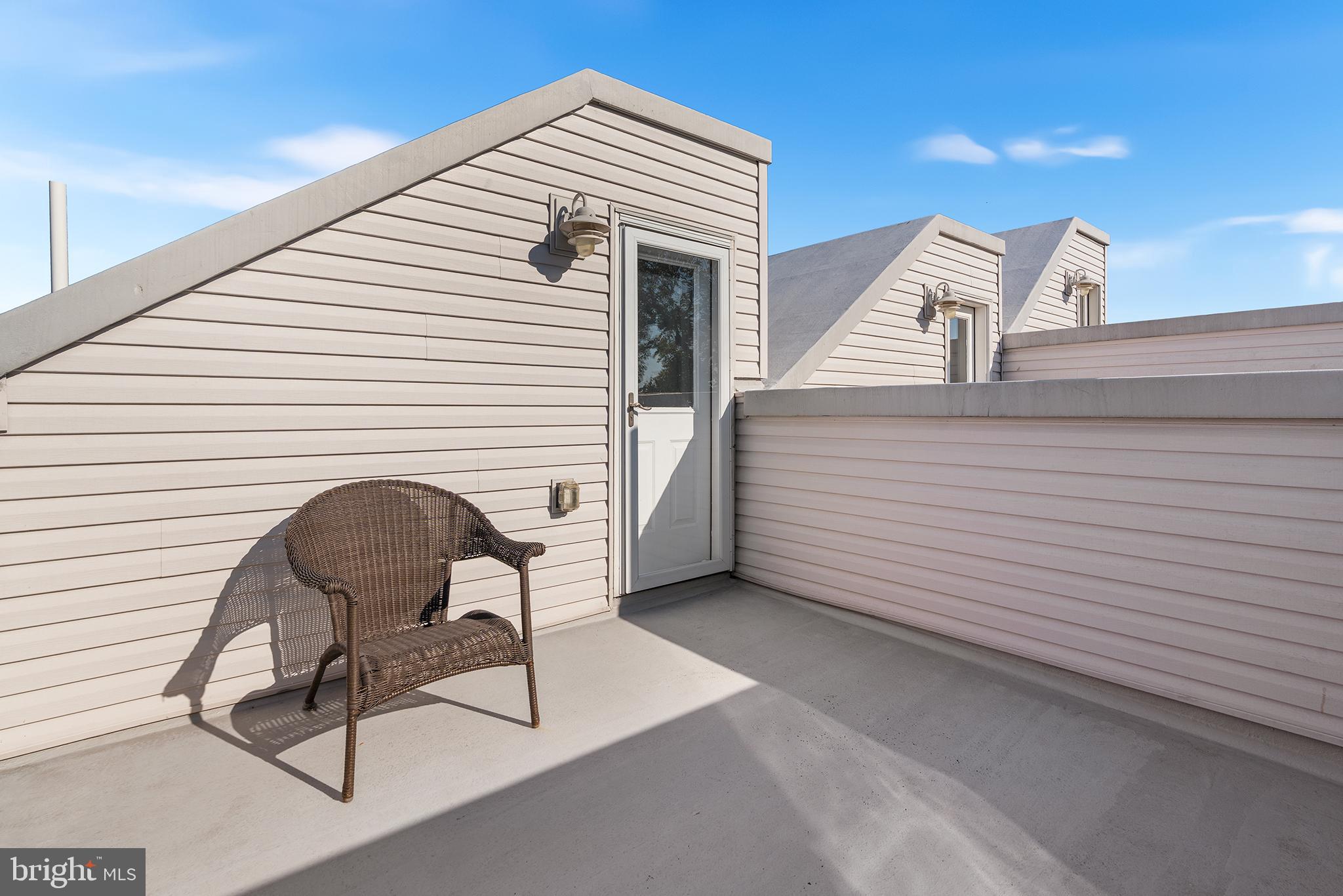 PORT RICHMOND - Residential