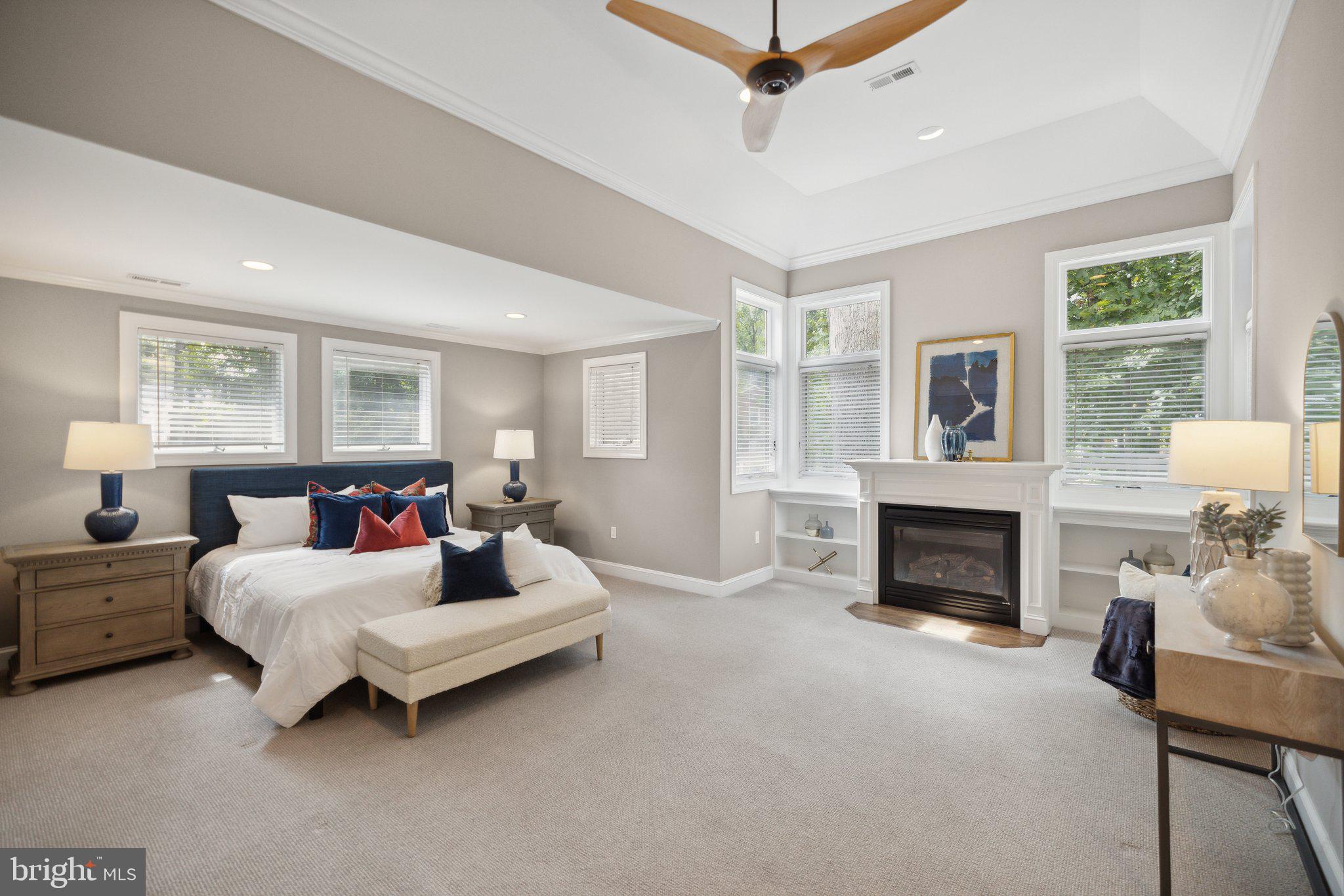 ROCKVILLE ESTATES - Residential