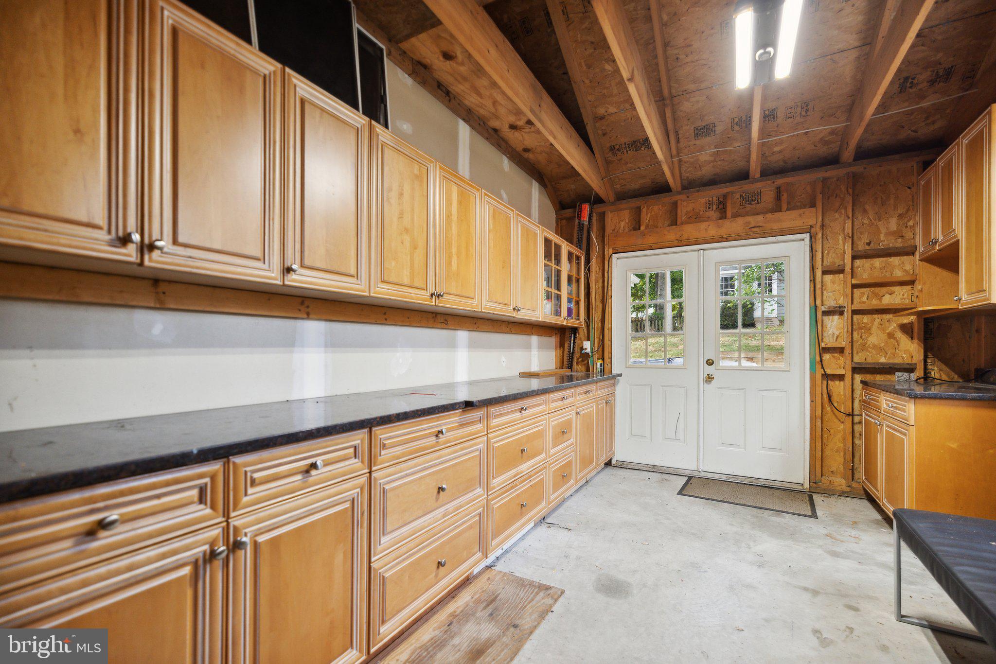 ROCKVILLE ESTATES - Residential