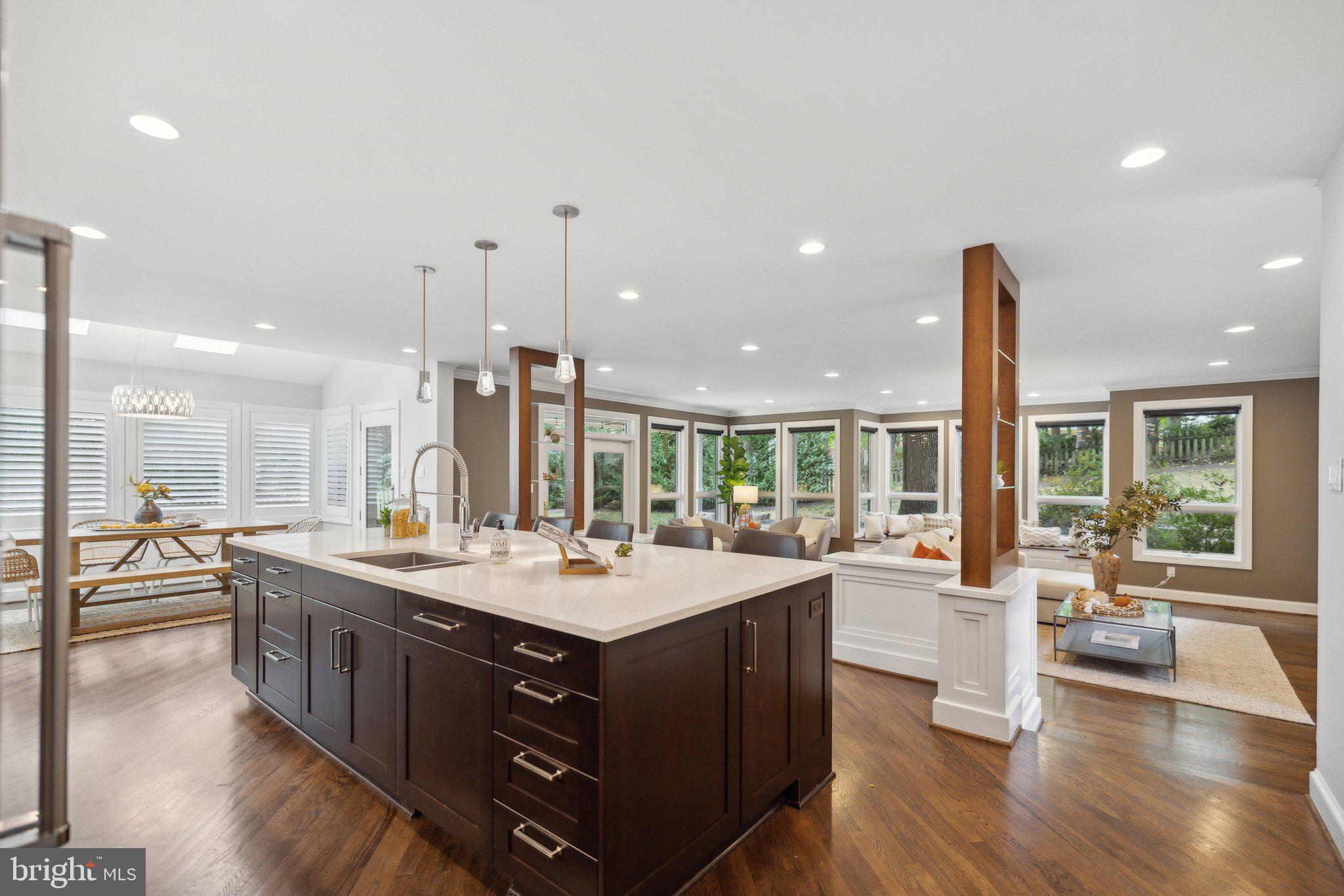 ROCKVILLE ESTATES - Residential