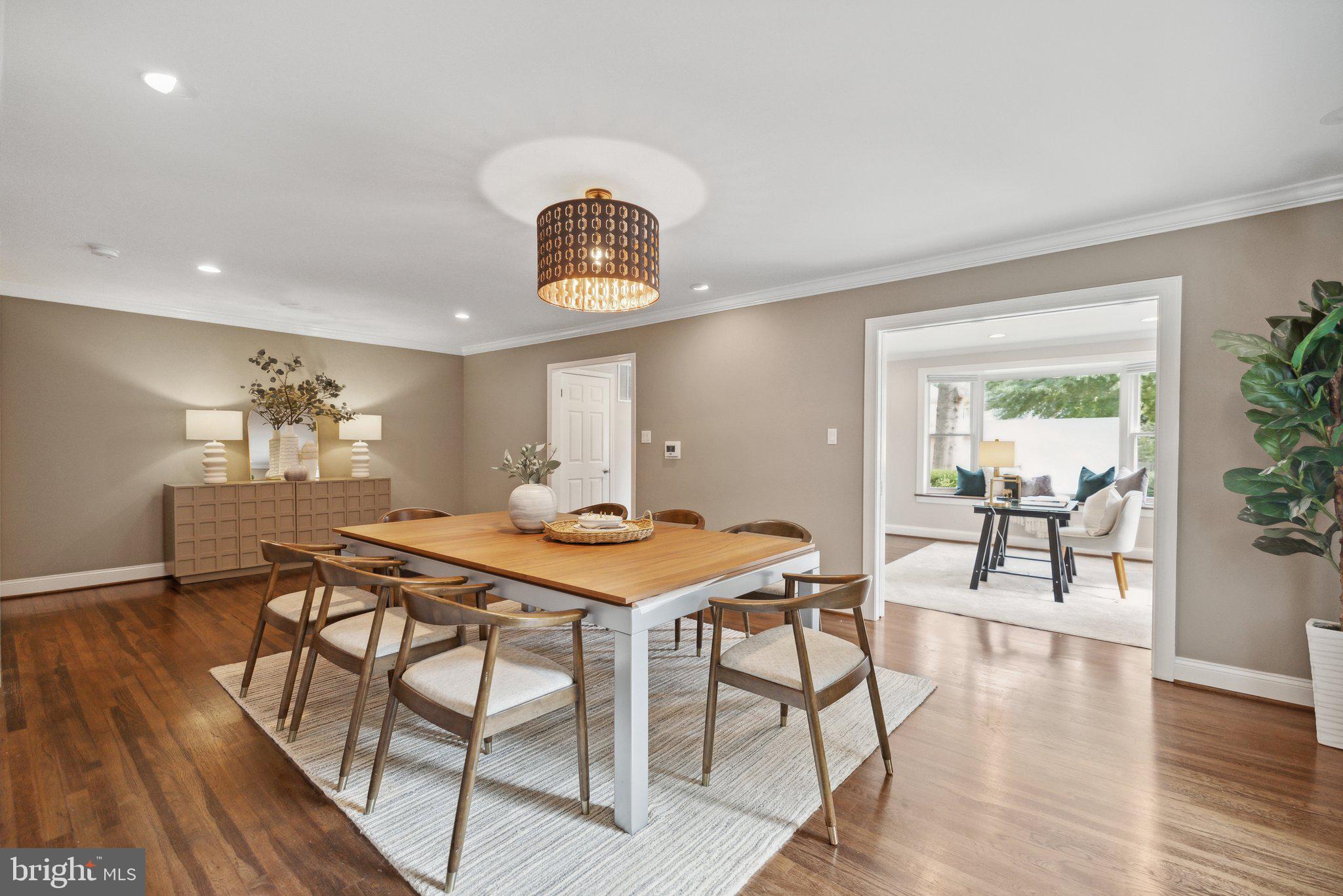 ROCKVILLE ESTATES - Residential