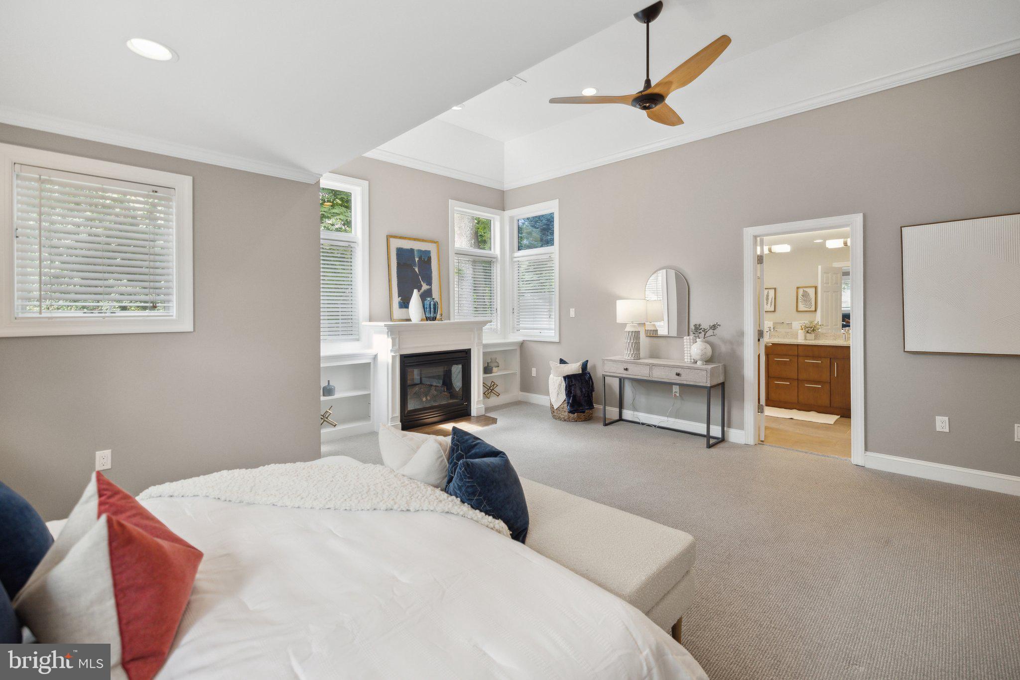 ROCKVILLE ESTATES - Residential