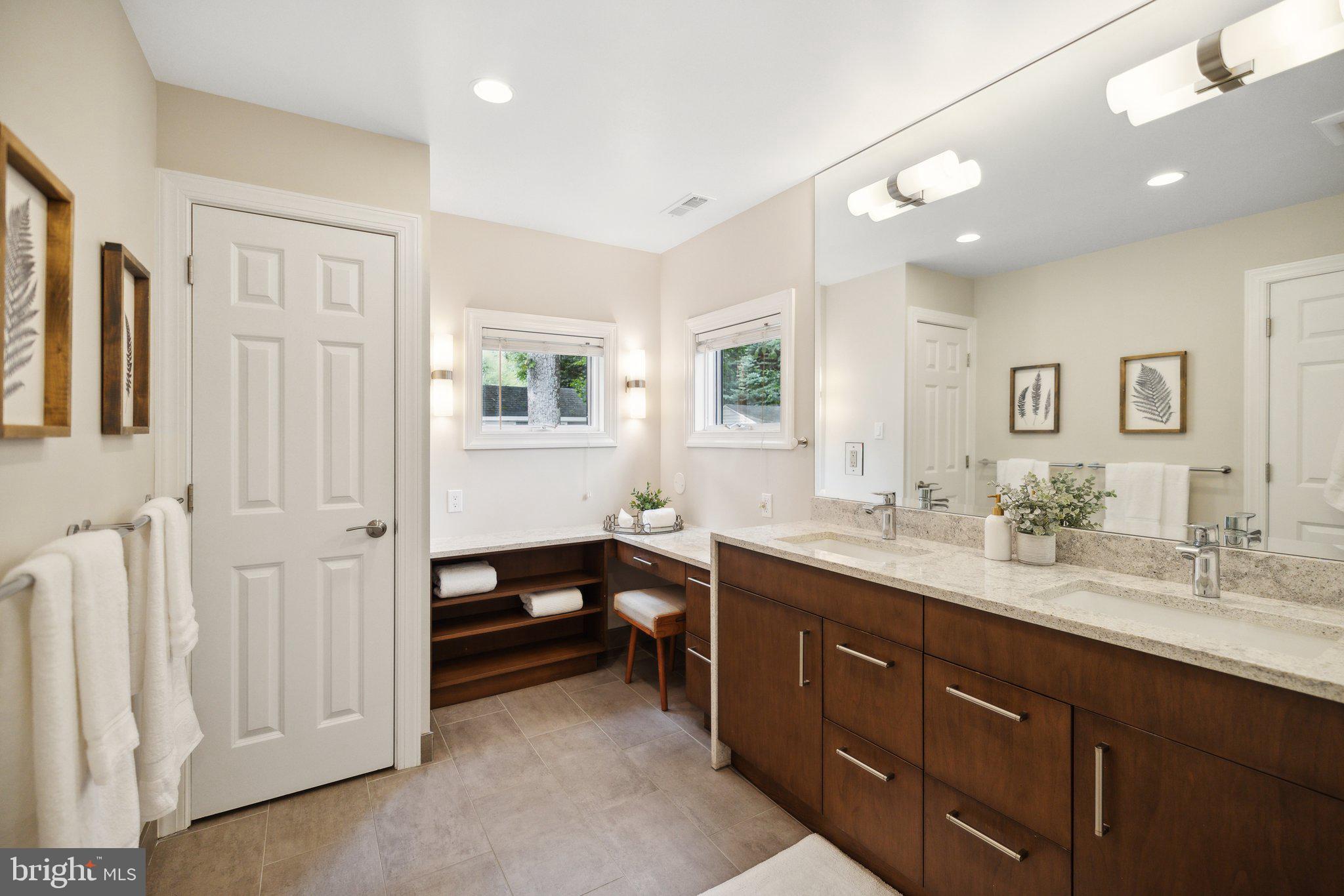 ROCKVILLE ESTATES - Residential