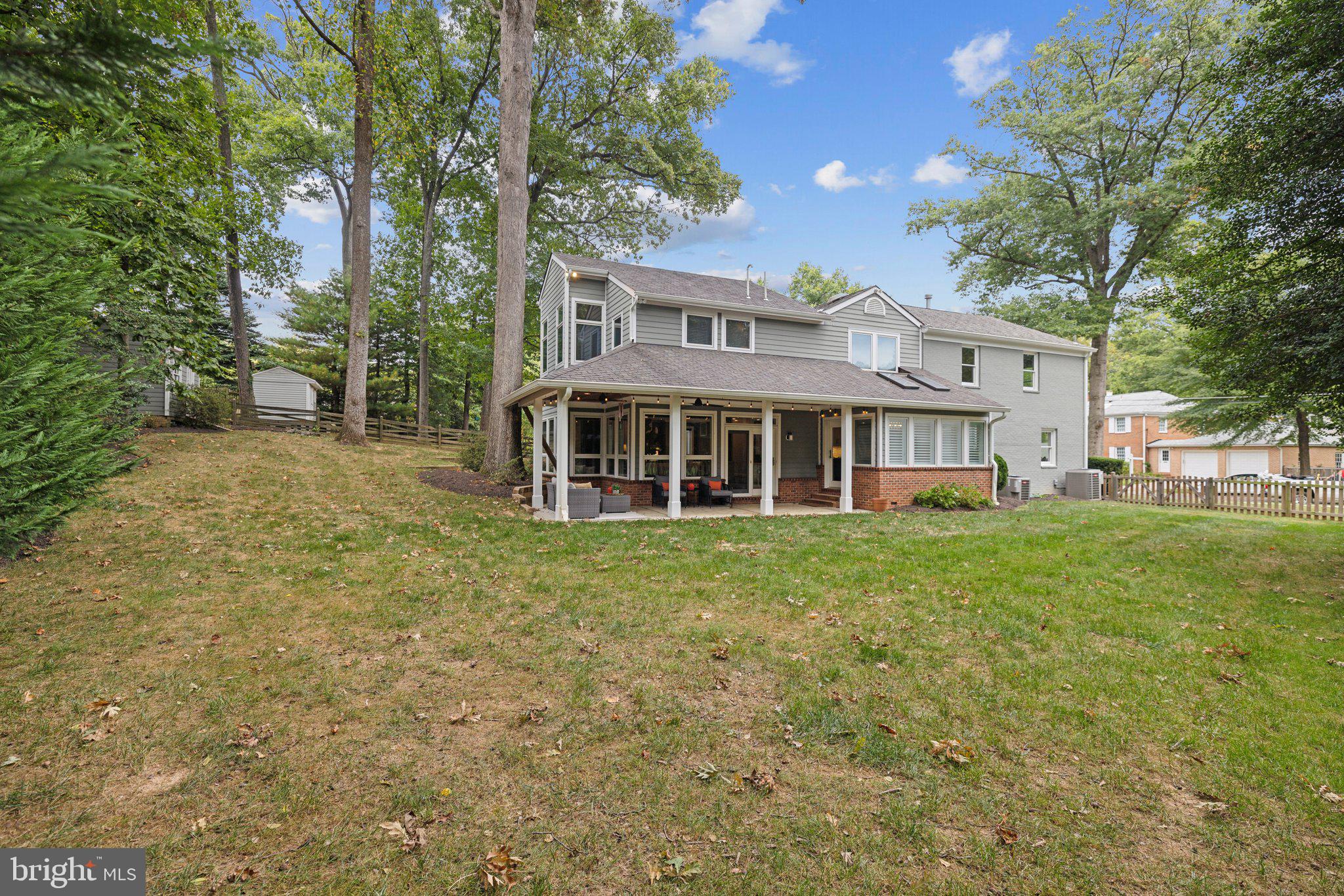 ROCKVILLE ESTATES - Residential