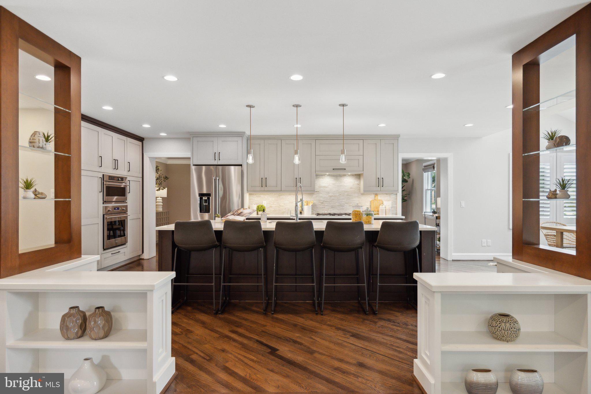 ROCKVILLE ESTATES - Residential