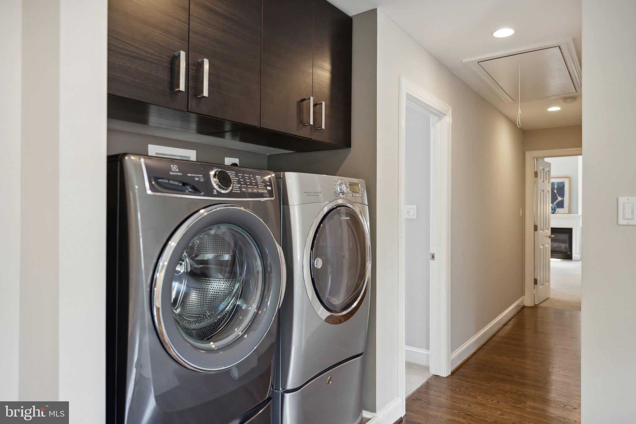 ROCKVILLE ESTATES - Residential