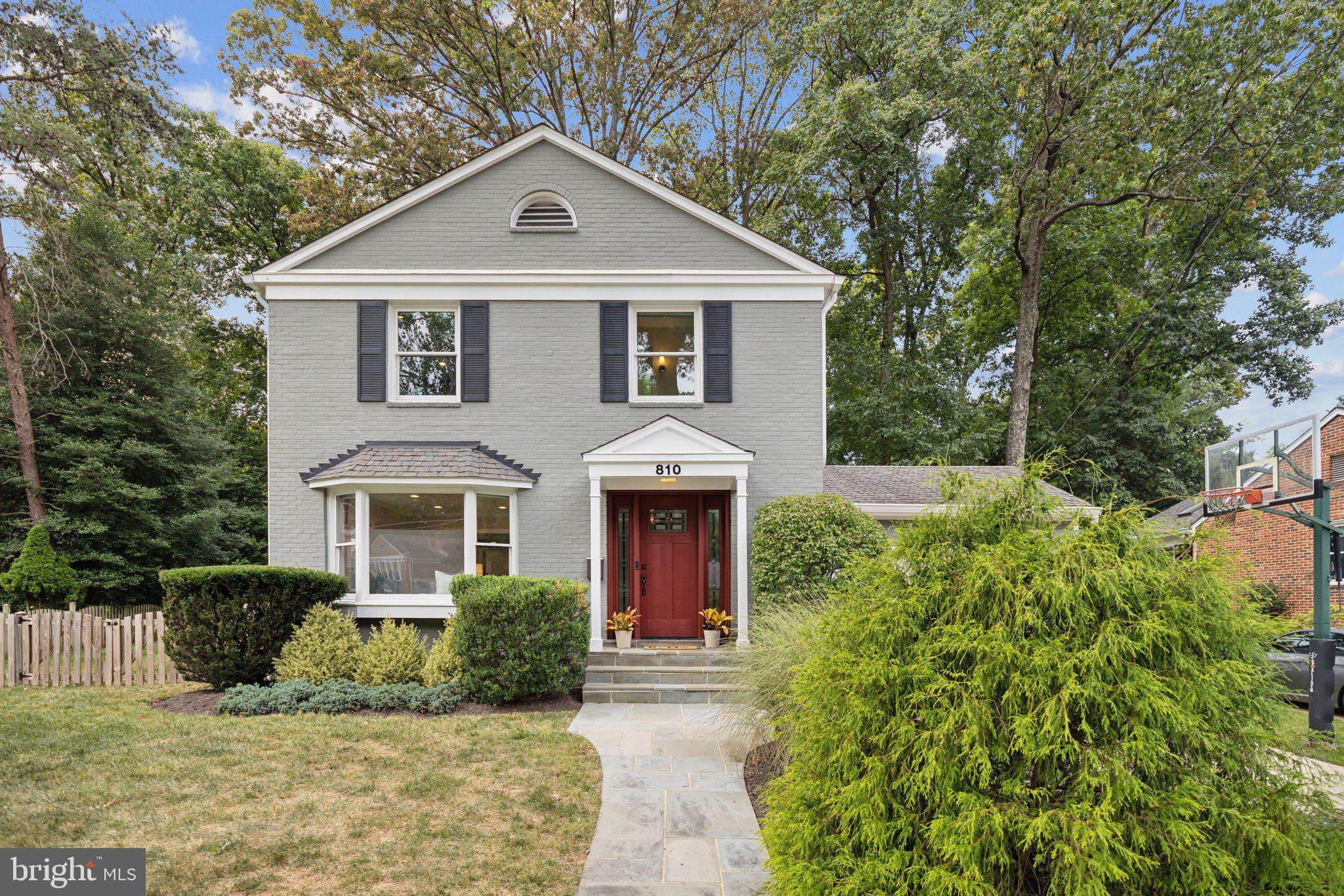 ROCKVILLE ESTATES - Residential