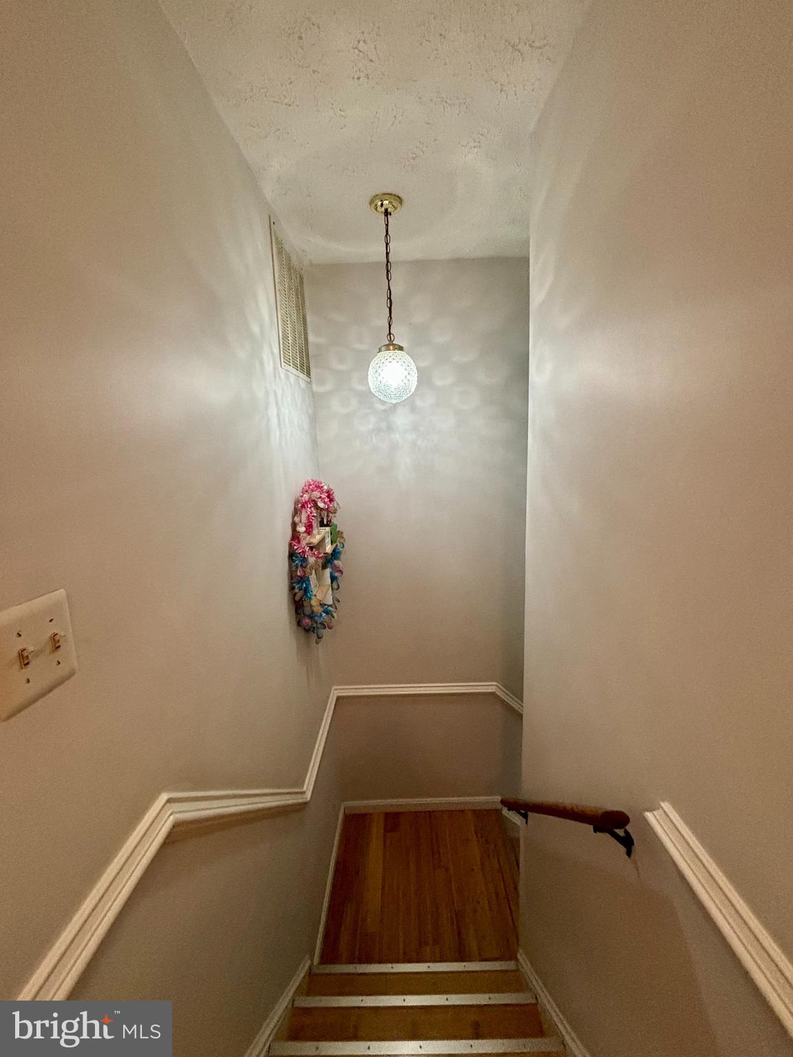 WHITE OAK VILLAGE SUB - Residential