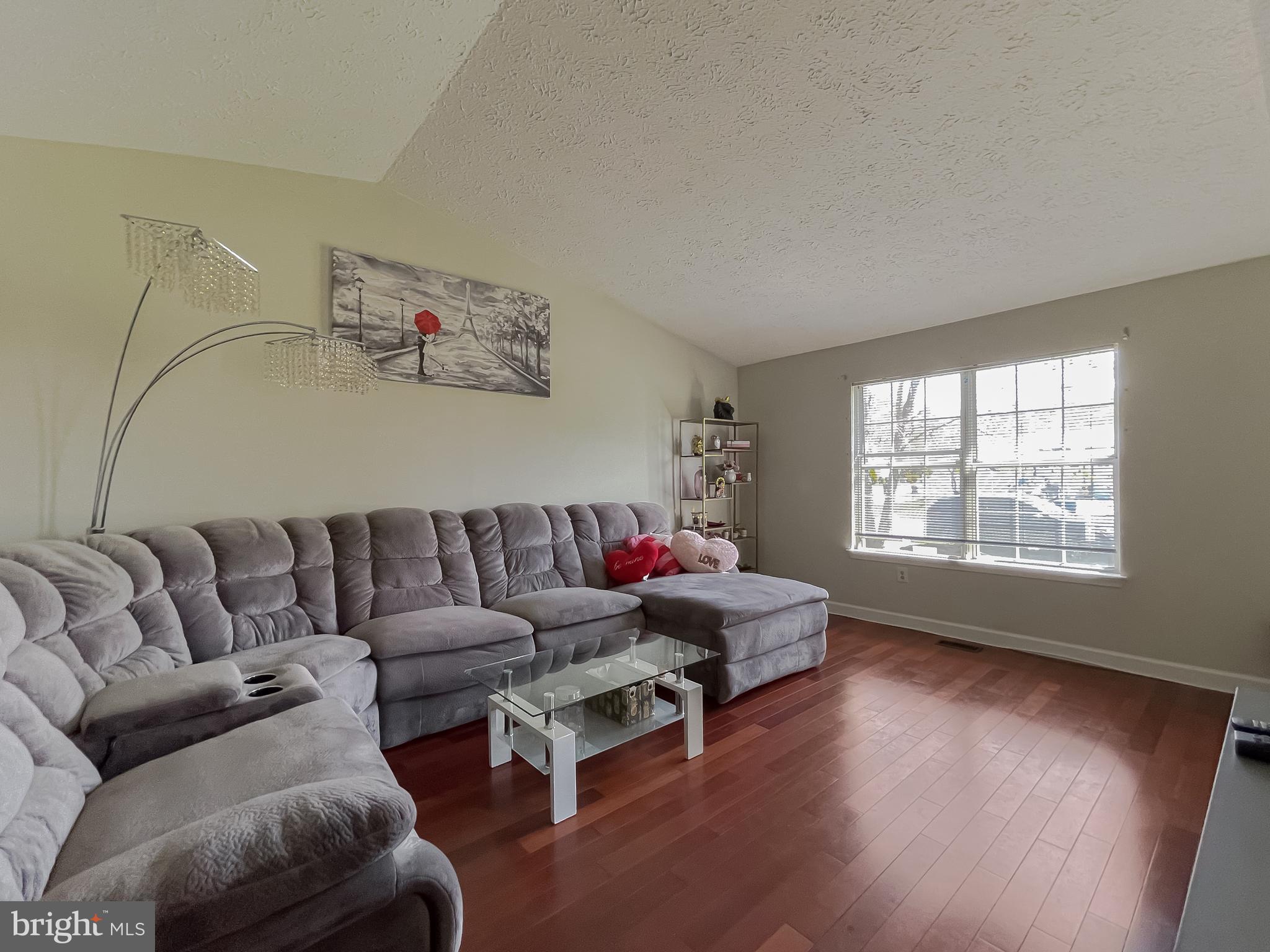 WHITE OAK VILLAGE SUB - Residential