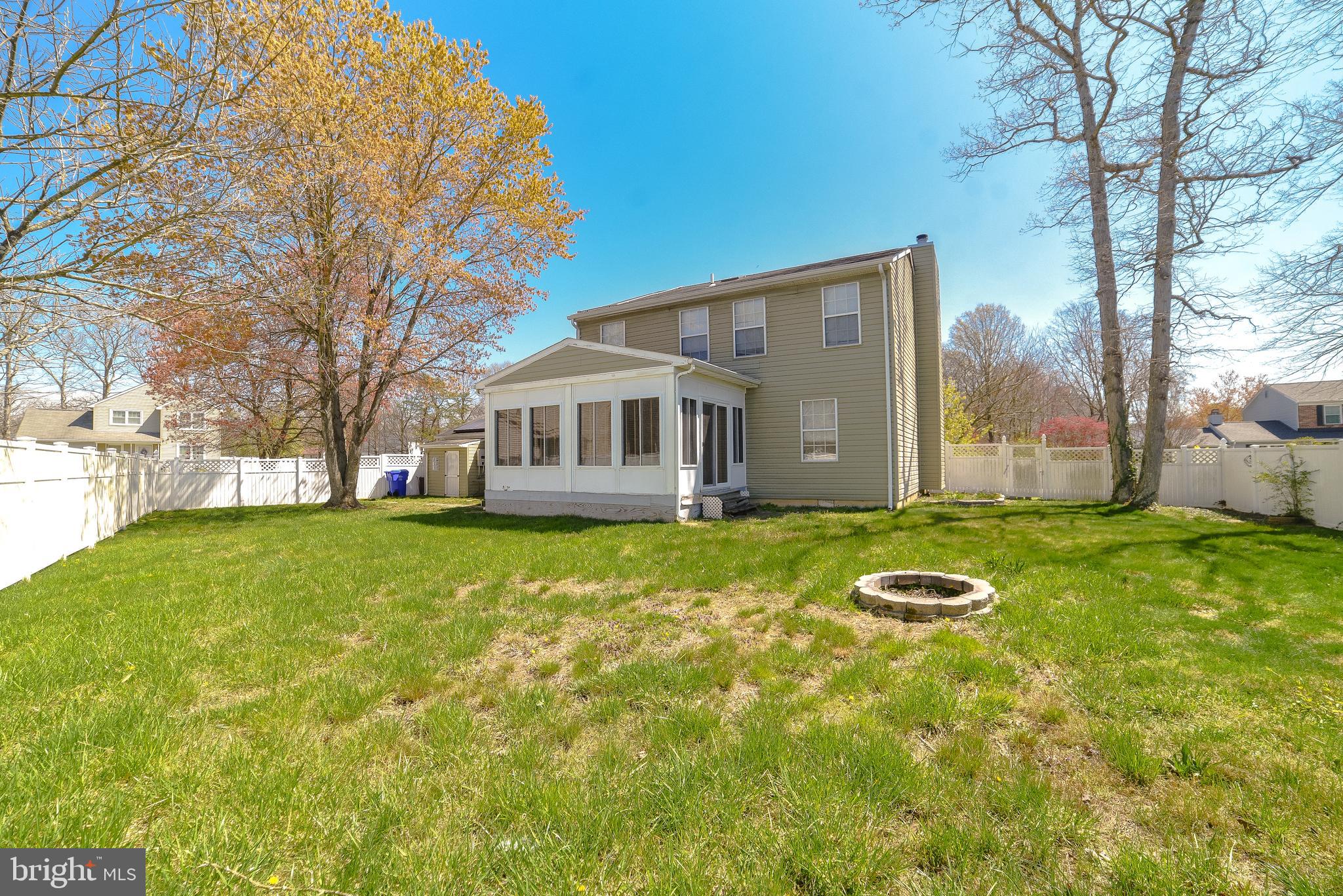 WHITE OAK VILLAGE SUB - Residential