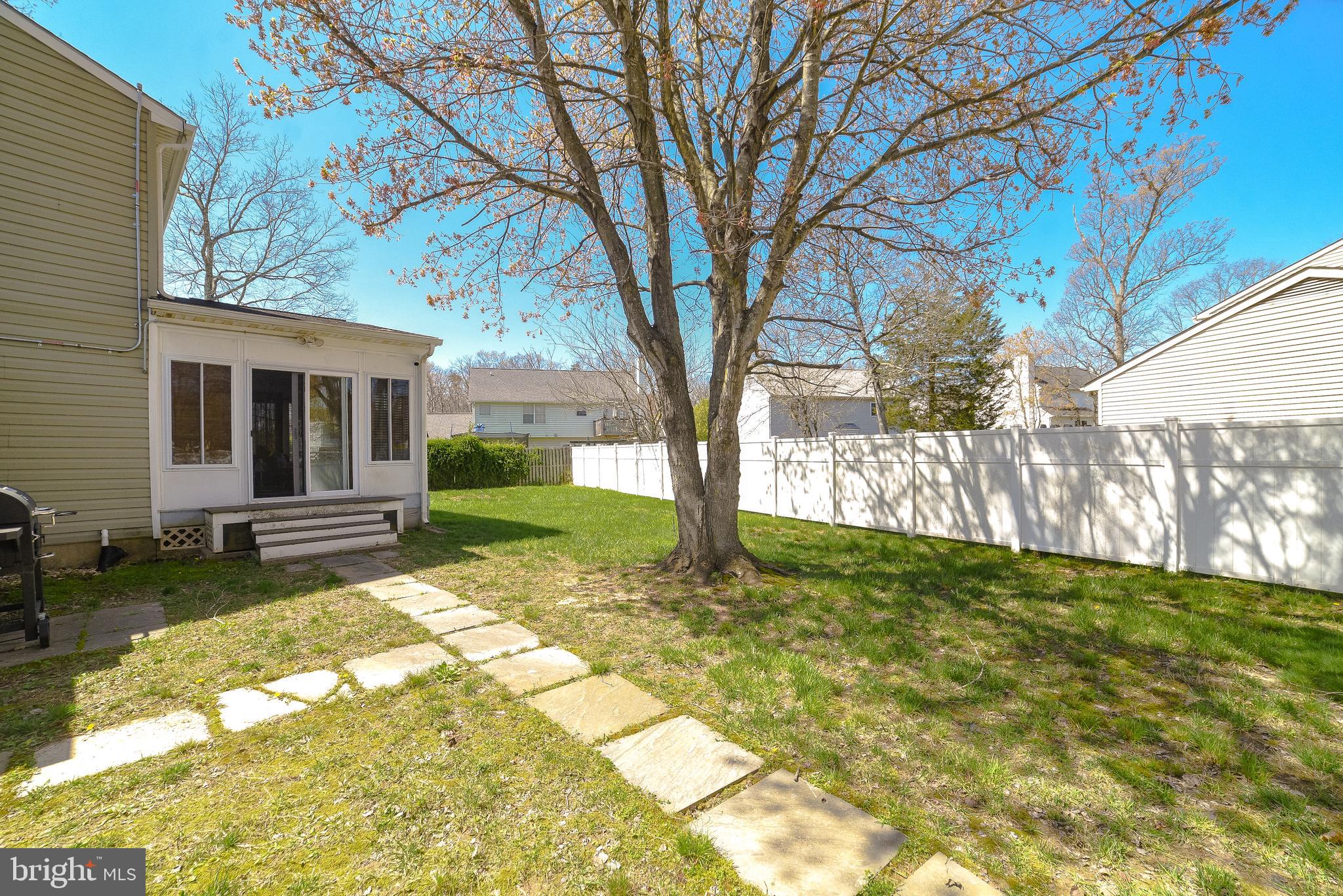 WHITE OAK VILLAGE SUB - Residential