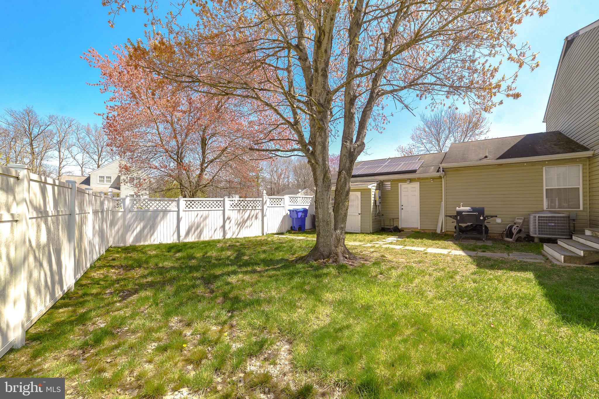 WHITE OAK VILLAGE SUB - Residential