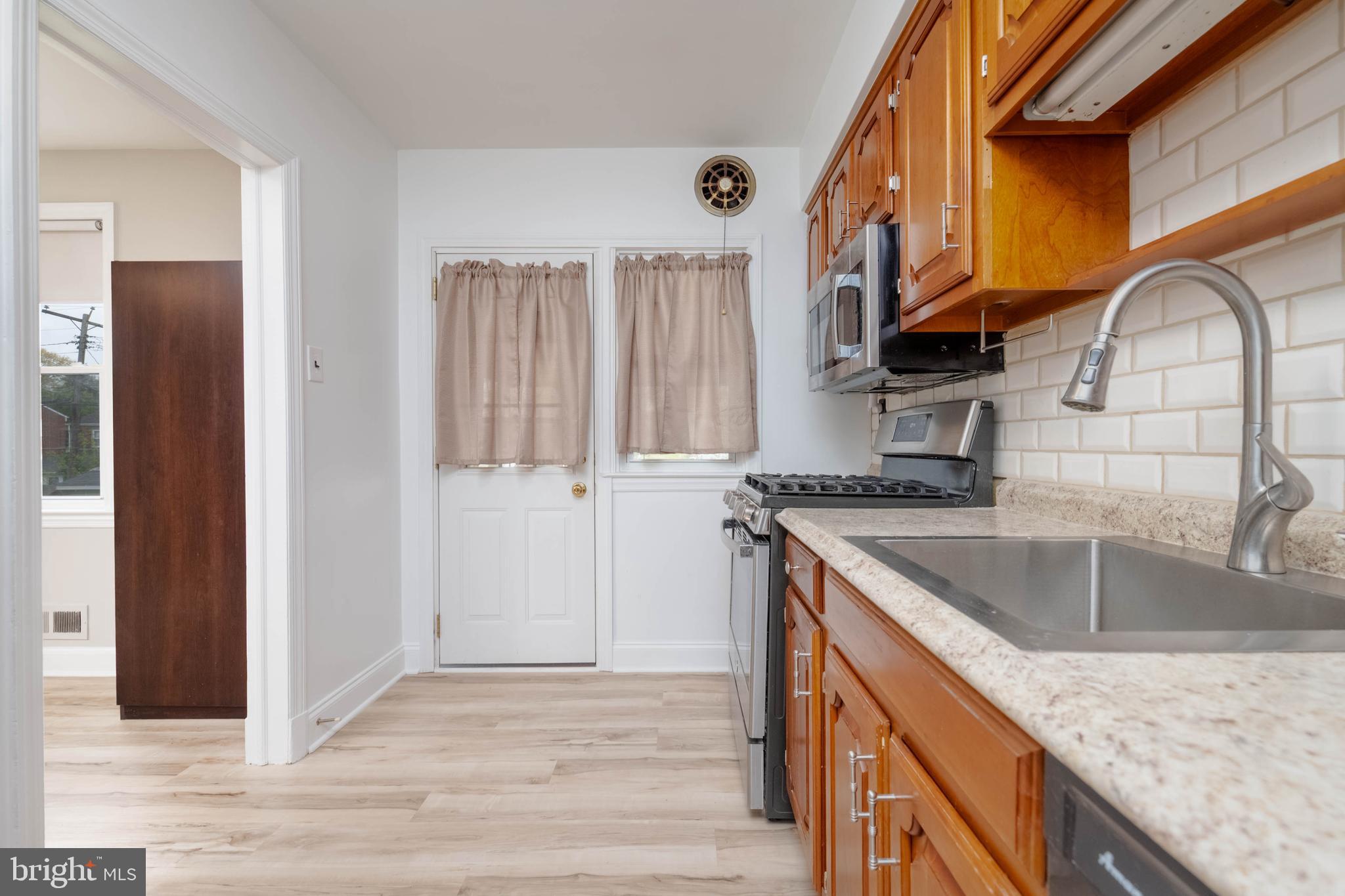 FULLERTON - Residential