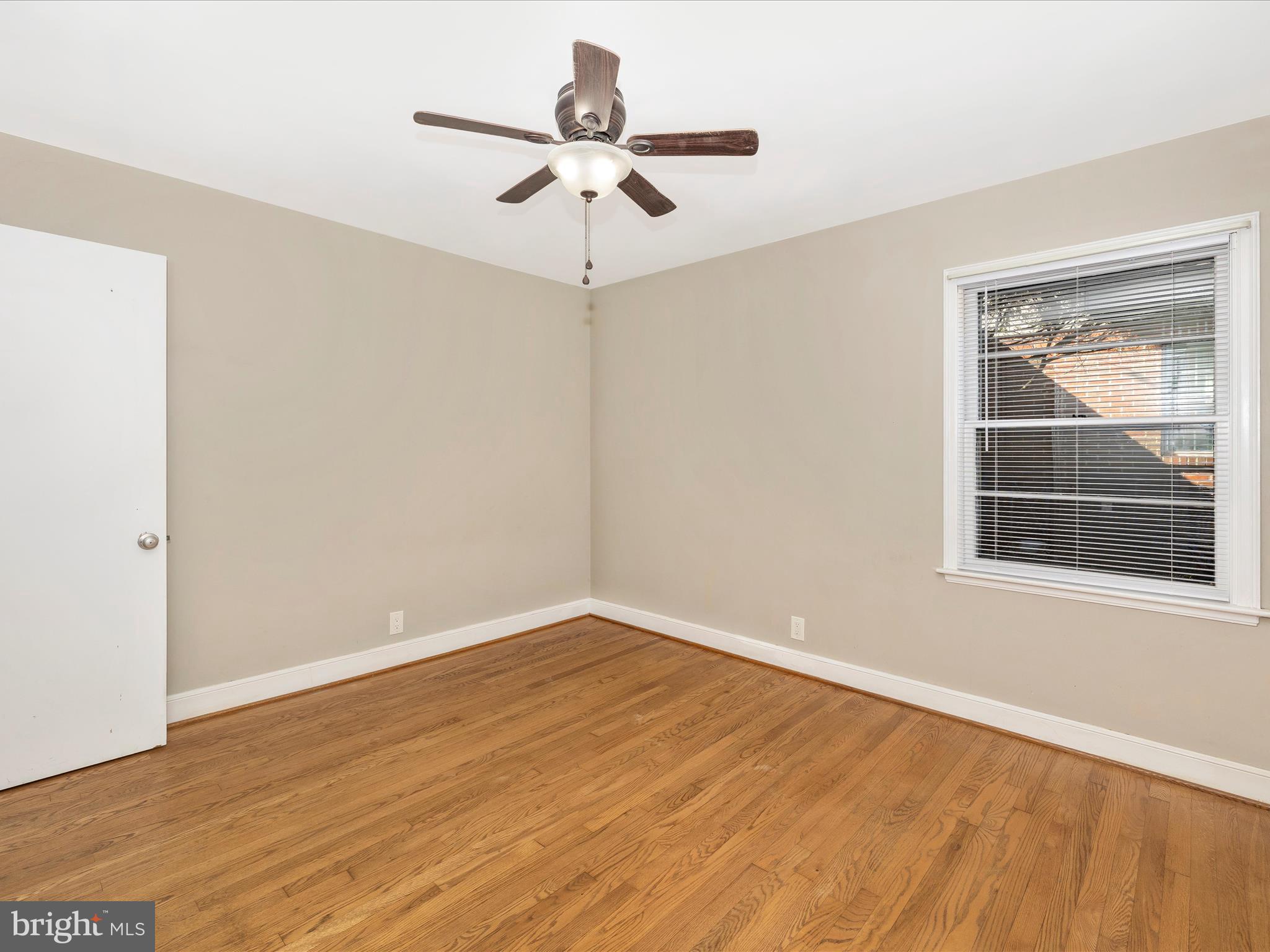 PANGBORN PARK - Residential