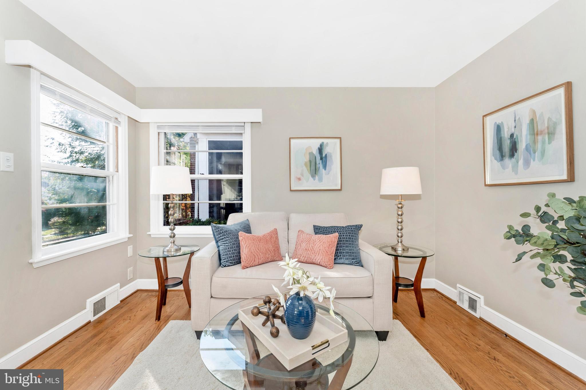 PANGBORN PARK - Residential