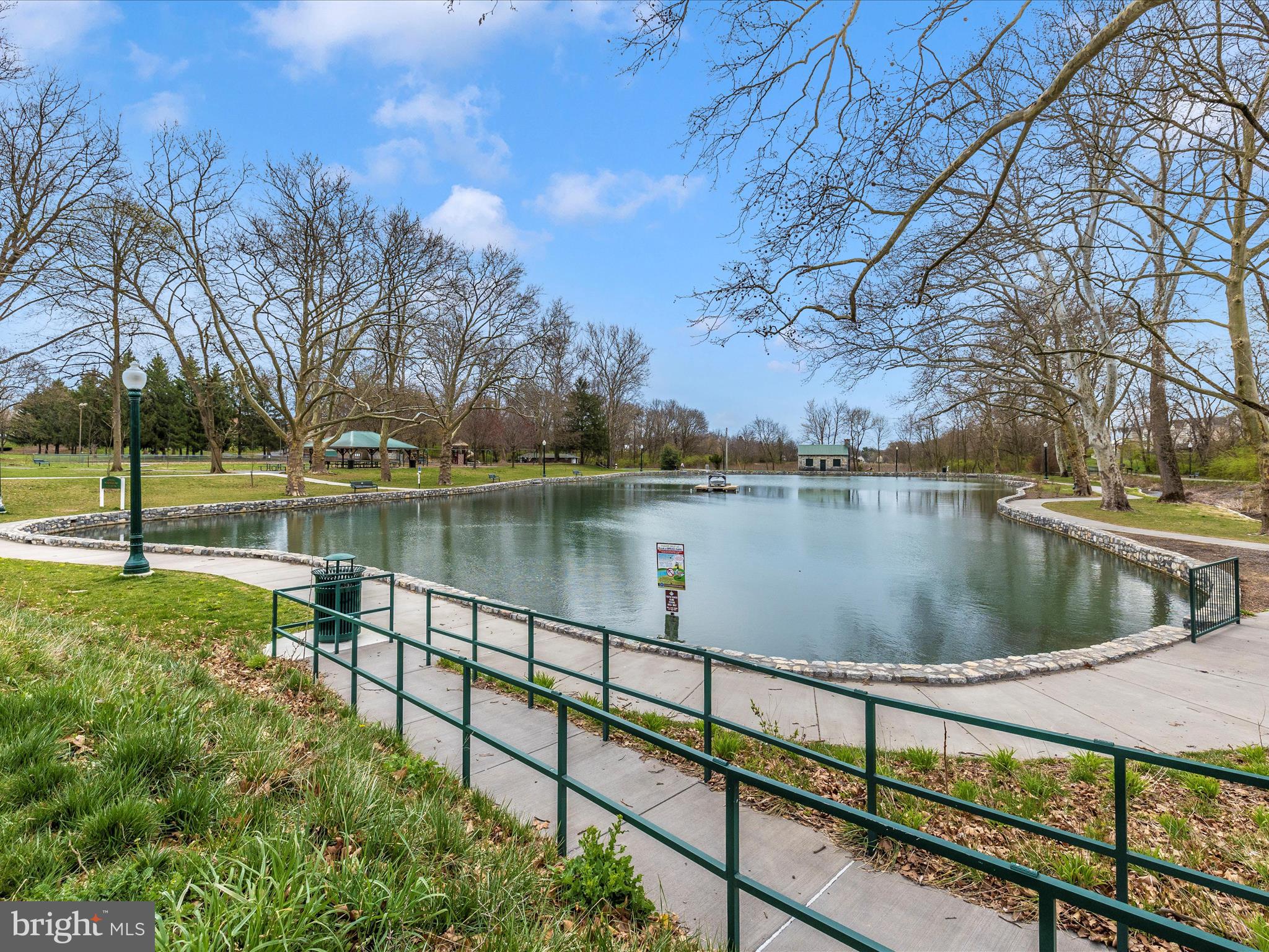 PANGBORN PARK - Residential