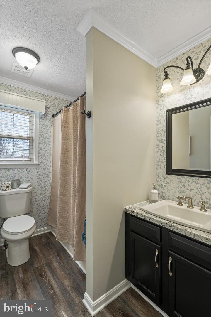 ALBIN VILLAGE - Residential