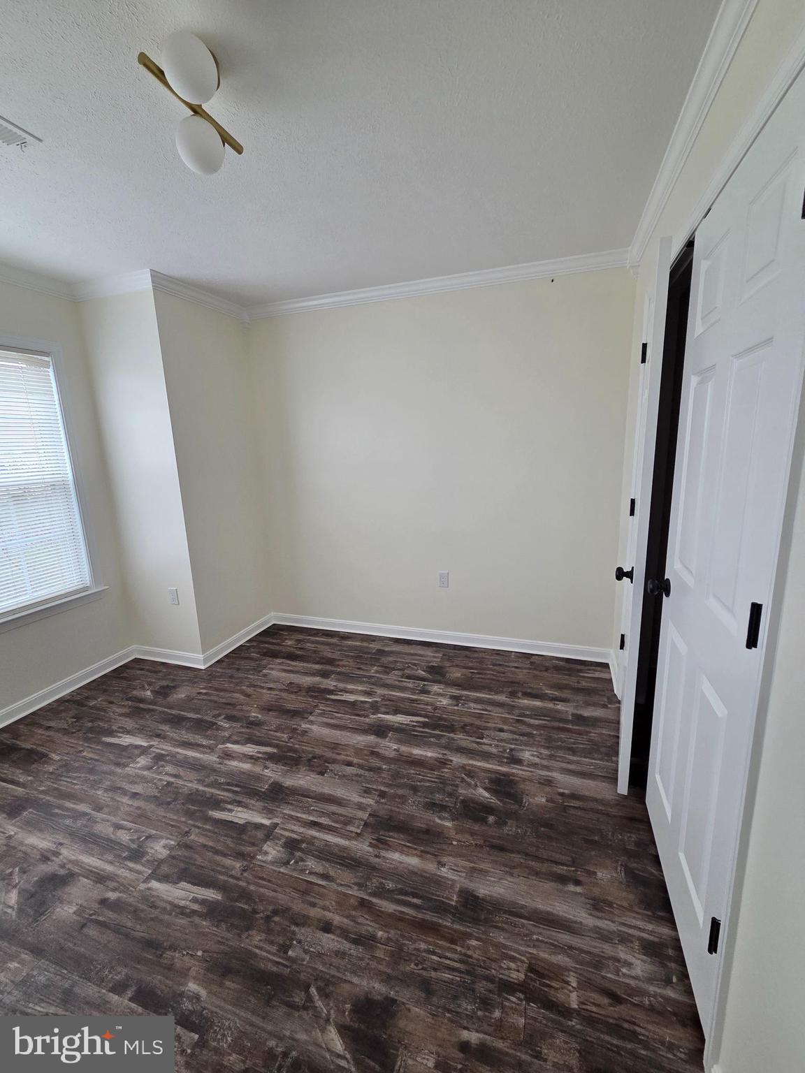 ALBIN VILLAGE - Residential