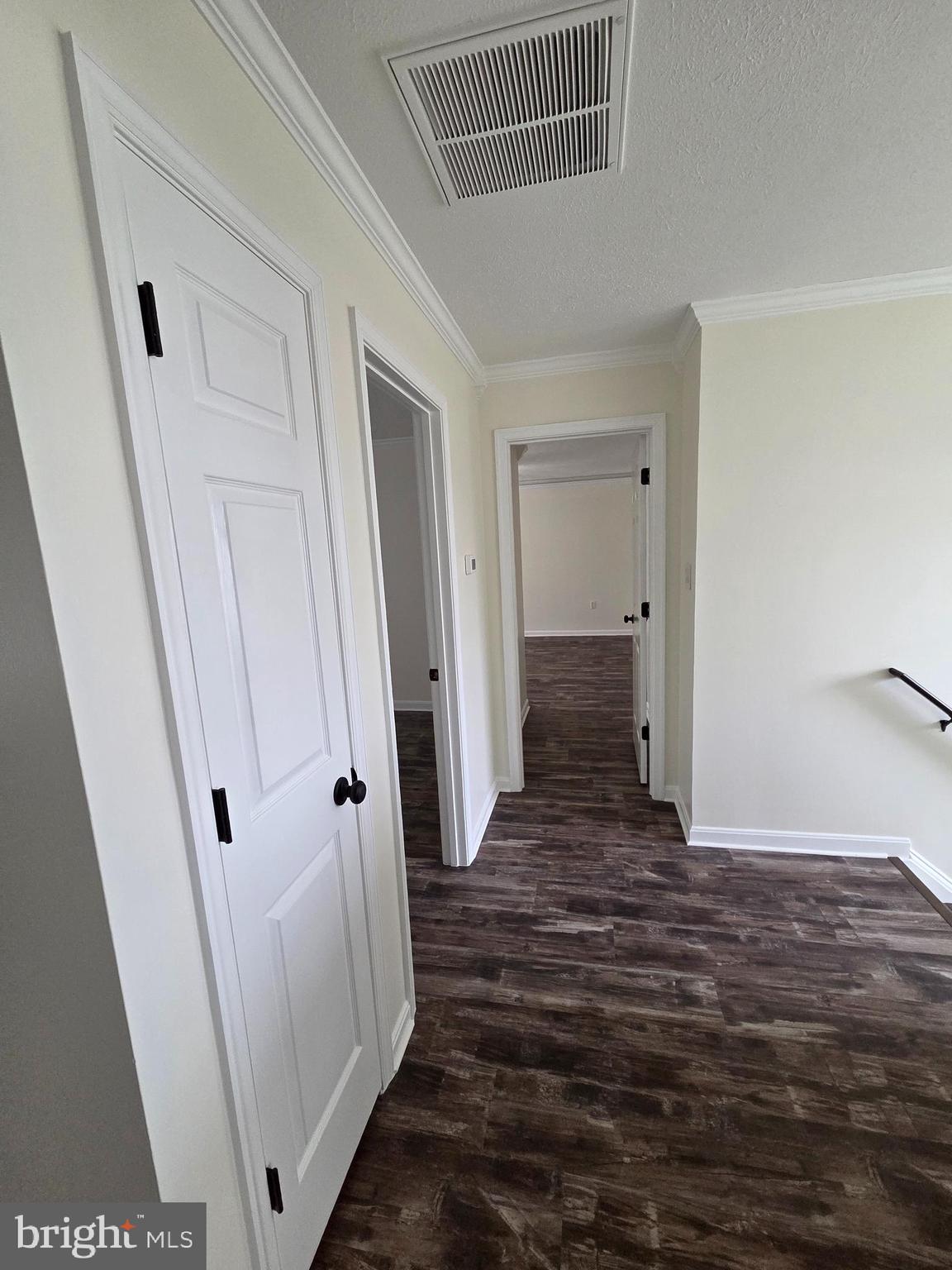 ALBIN VILLAGE - Residential