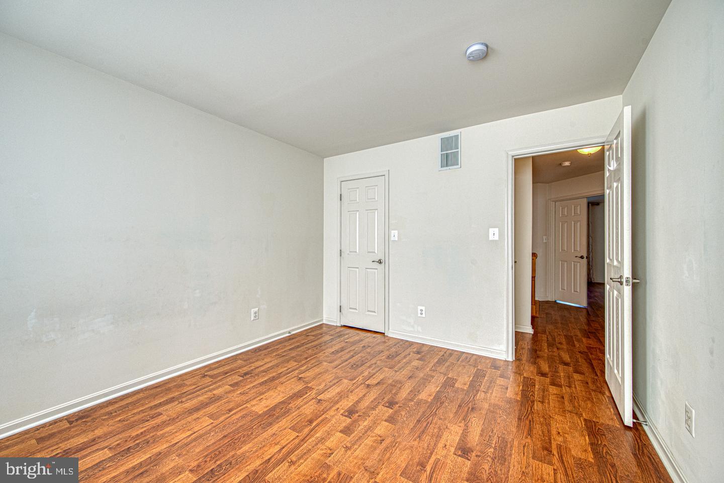 PENNS MANOR - Residential