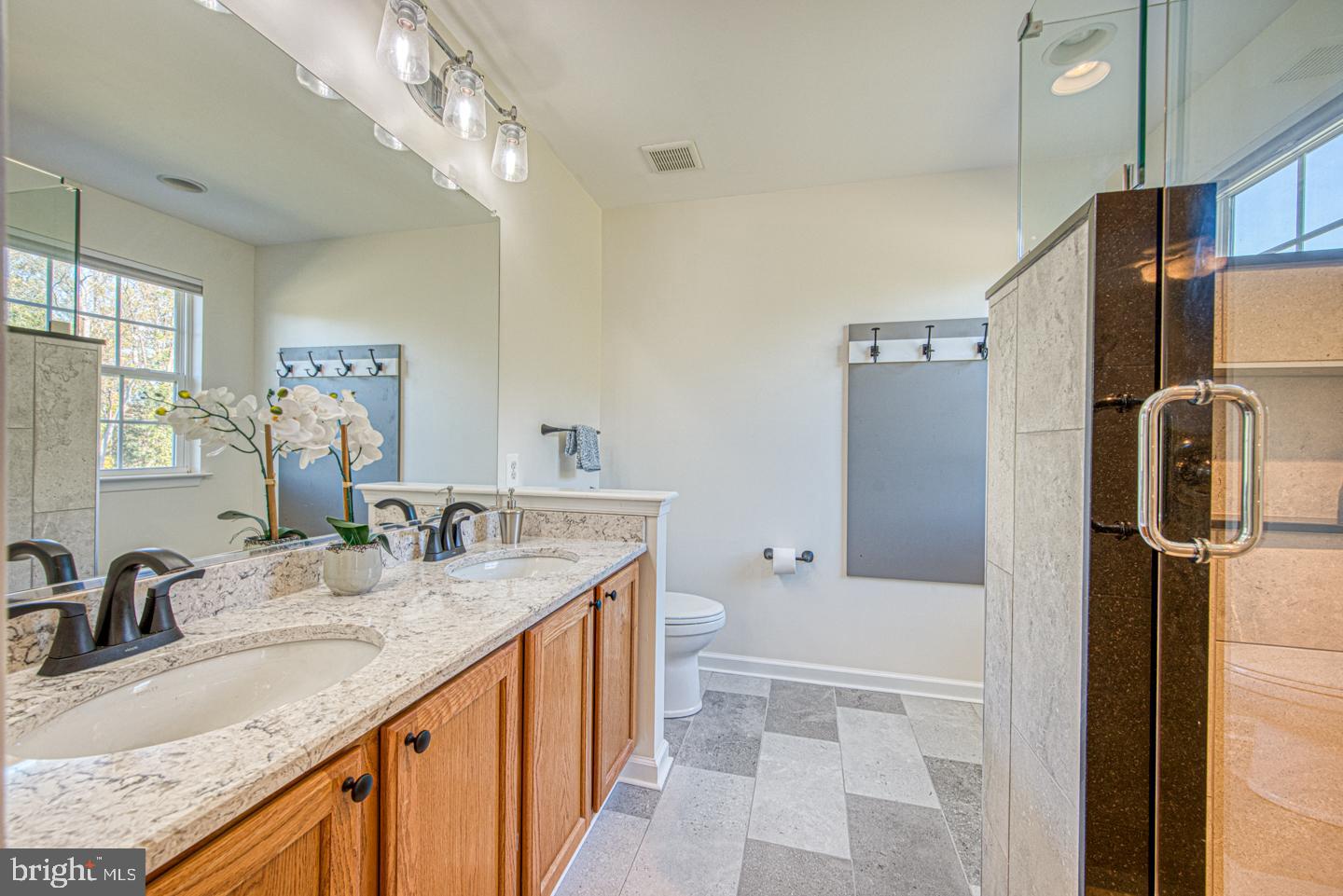 PENNS MANOR - Residential