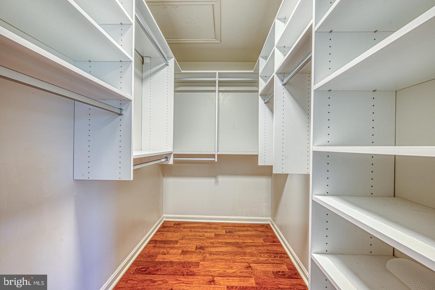 PENNS MANOR - Residential