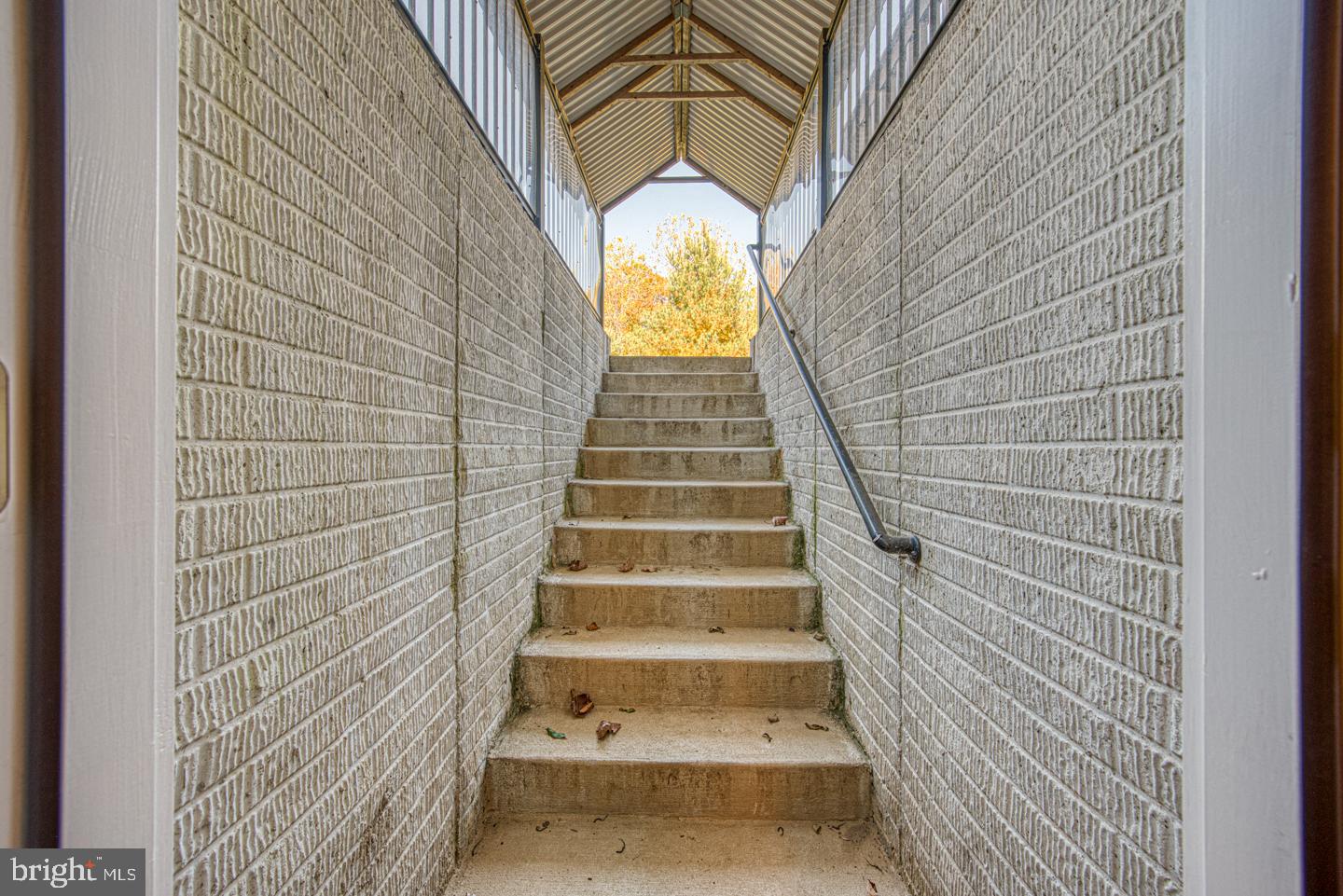 PENNS MANOR - Residential