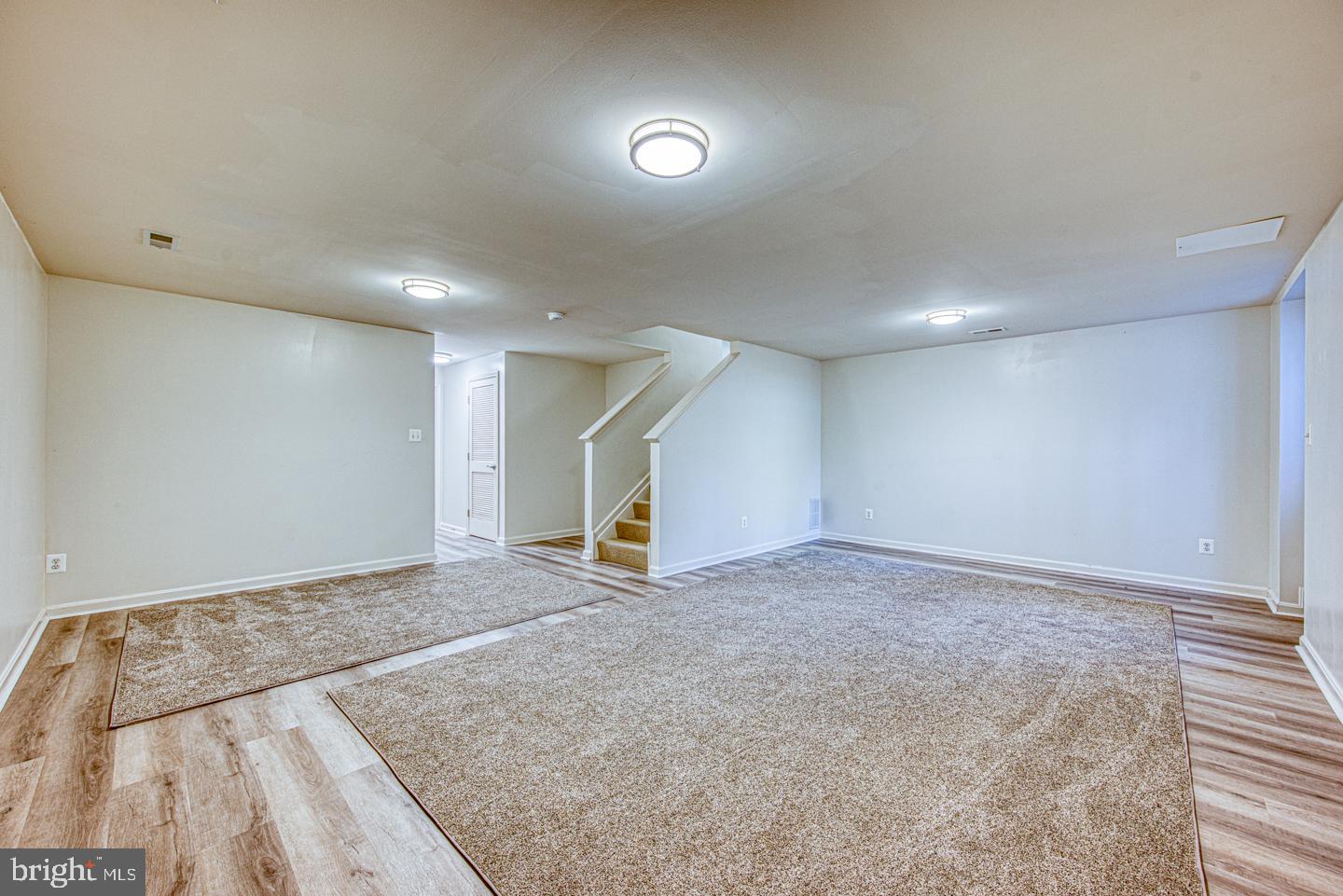 PENNS MANOR - Residential