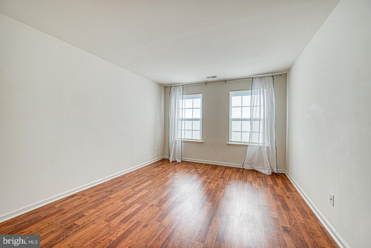 PENNS MANOR - Residential