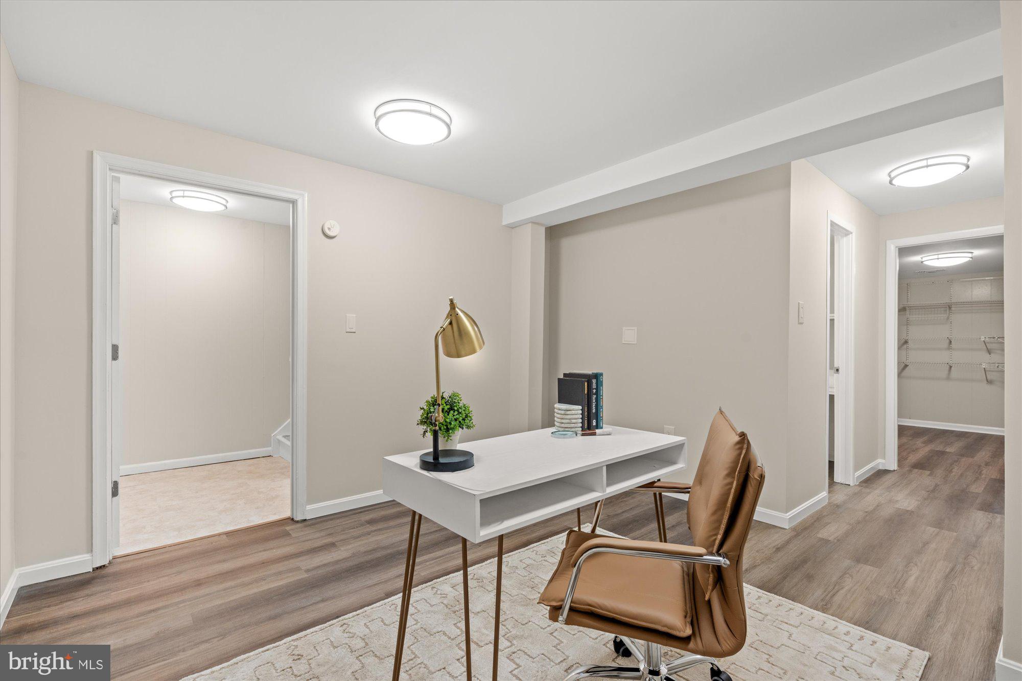 PINEWOOD GREENS - Residential