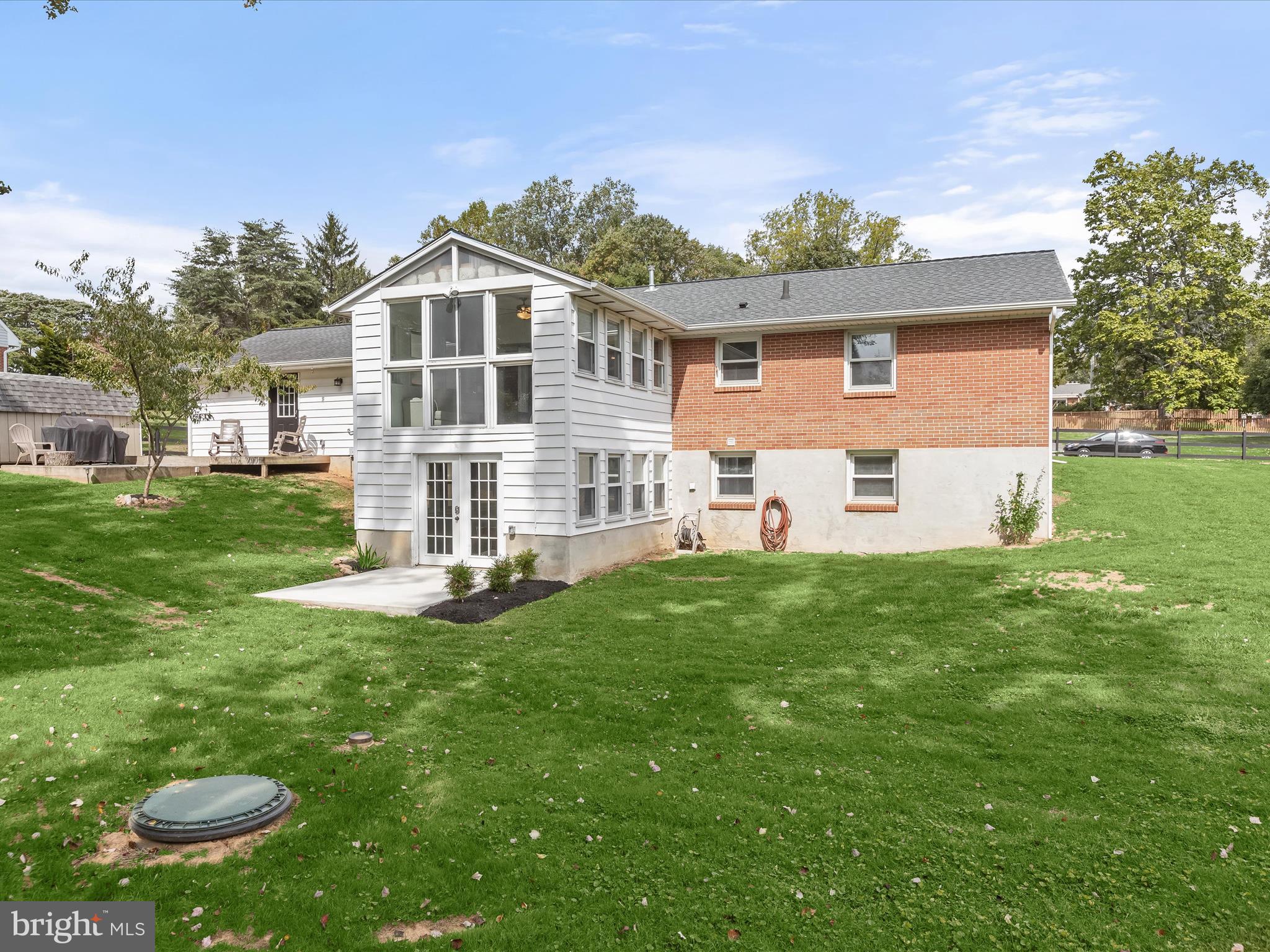 LOCKSLEY - Residential