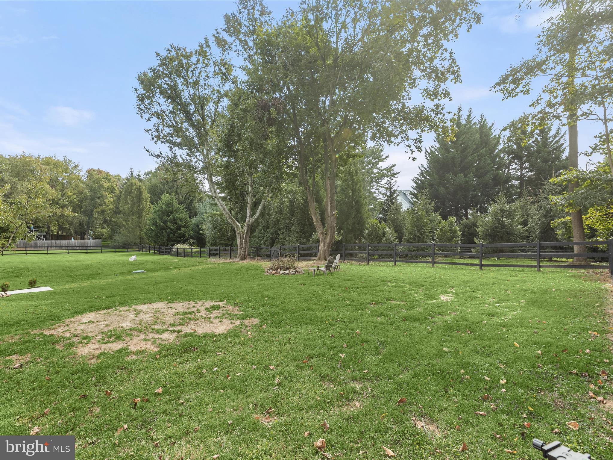 LOCKSLEY - Residential