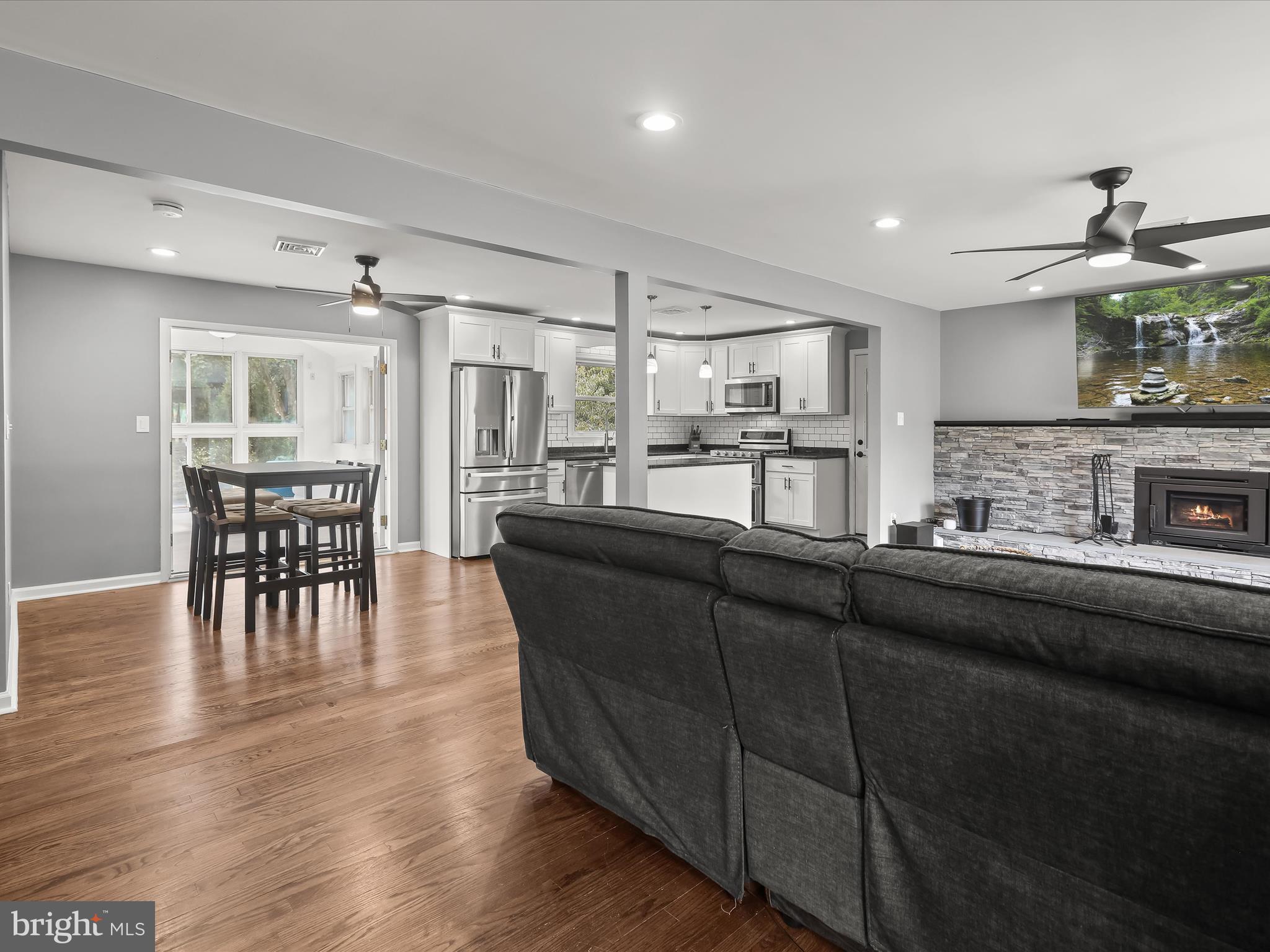 LOCKSLEY - Residential