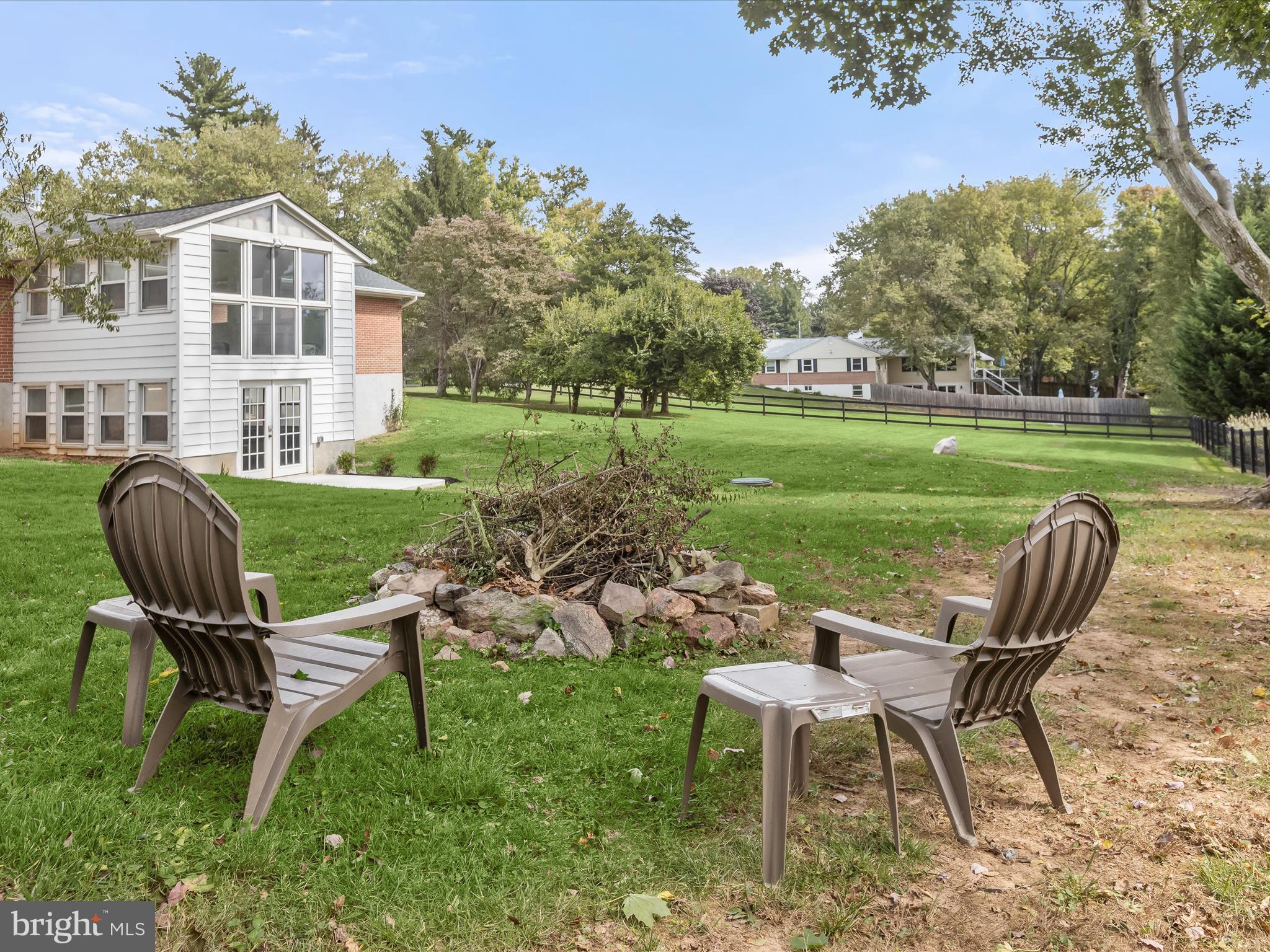 LOCKSLEY - Residential