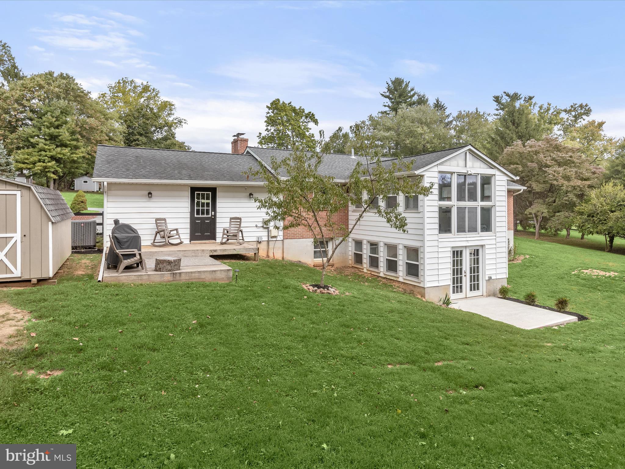 LOCKSLEY - Residential