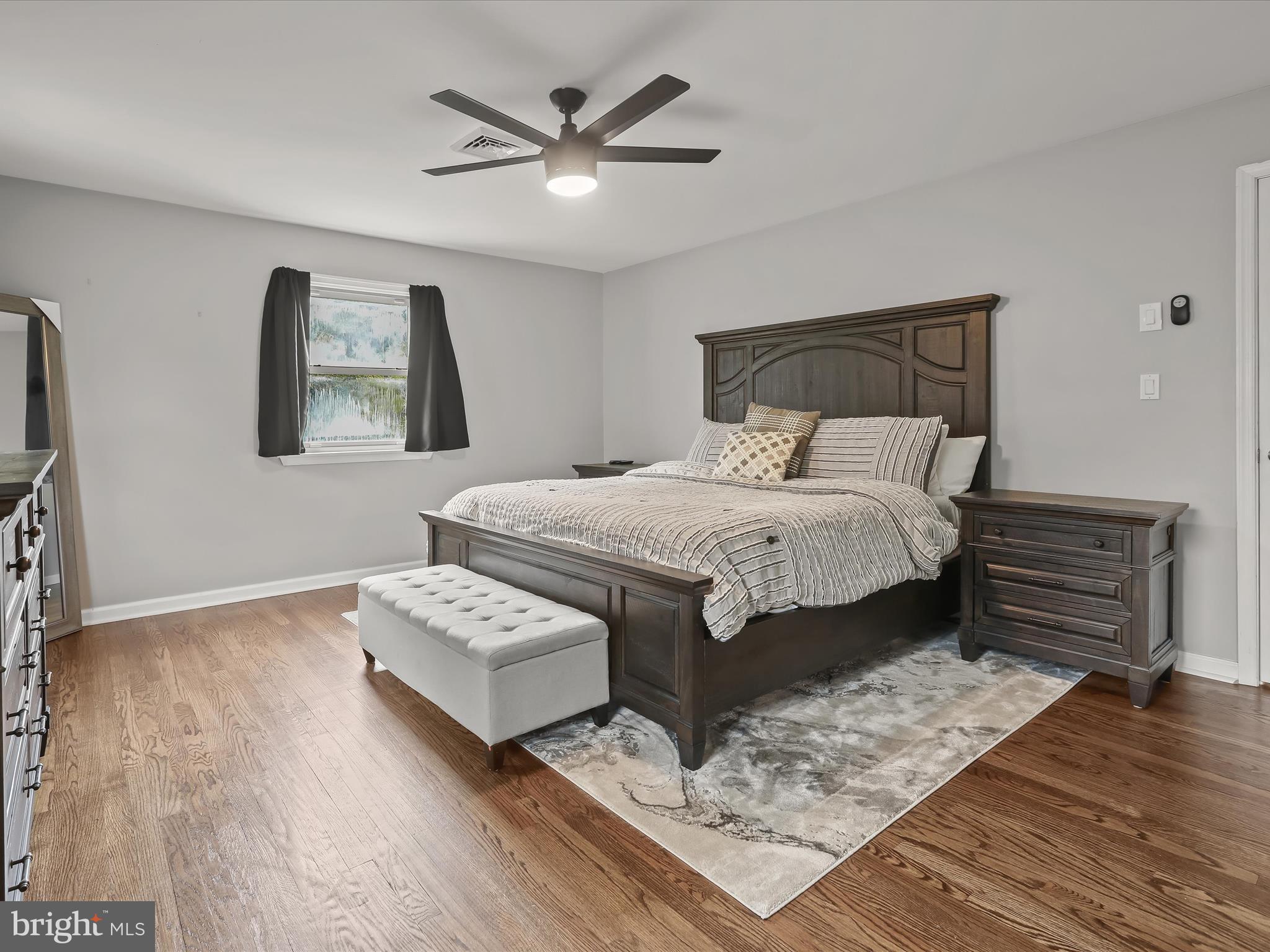 LOCKSLEY - Residential