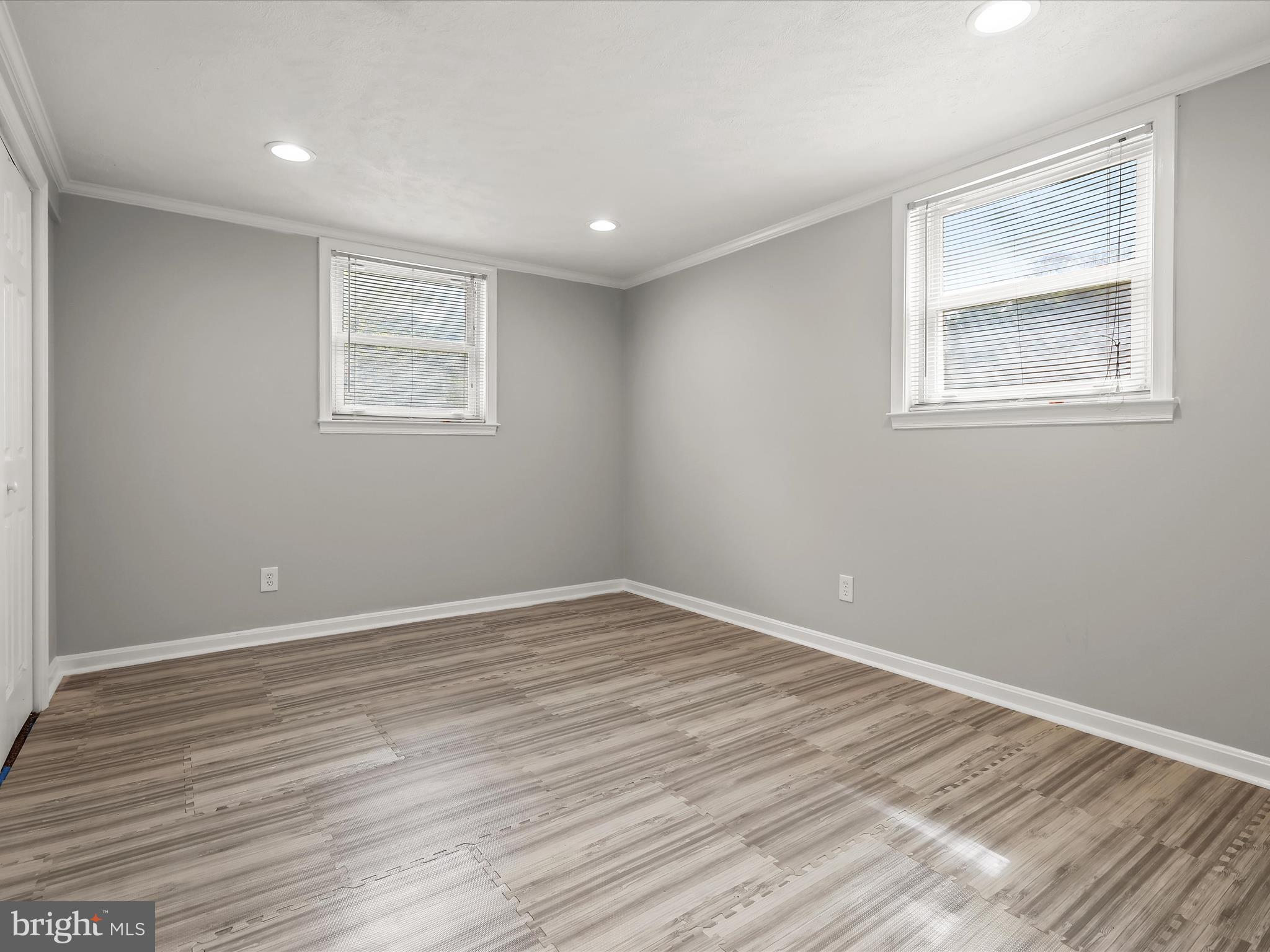 LOCKSLEY - Residential