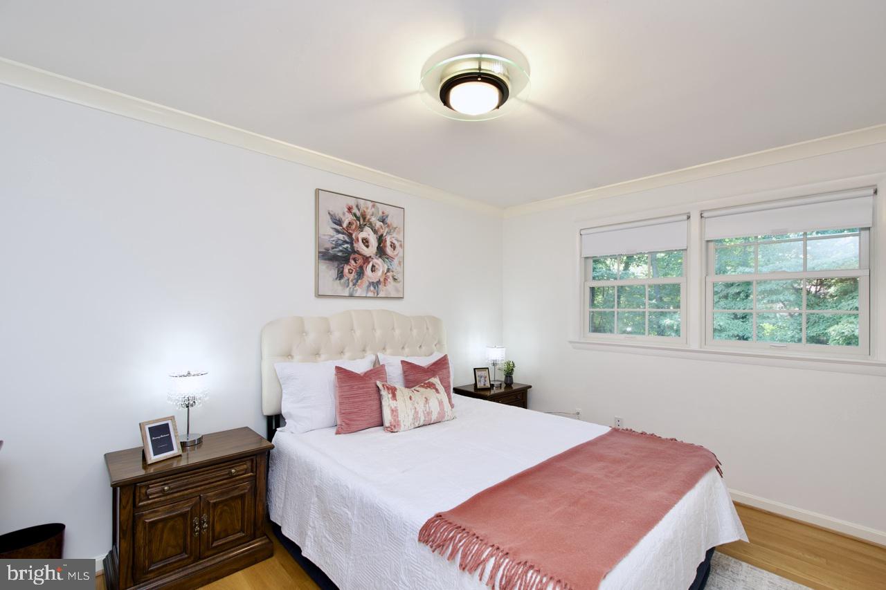 SLEEPY HOLLOW PARK - Residential