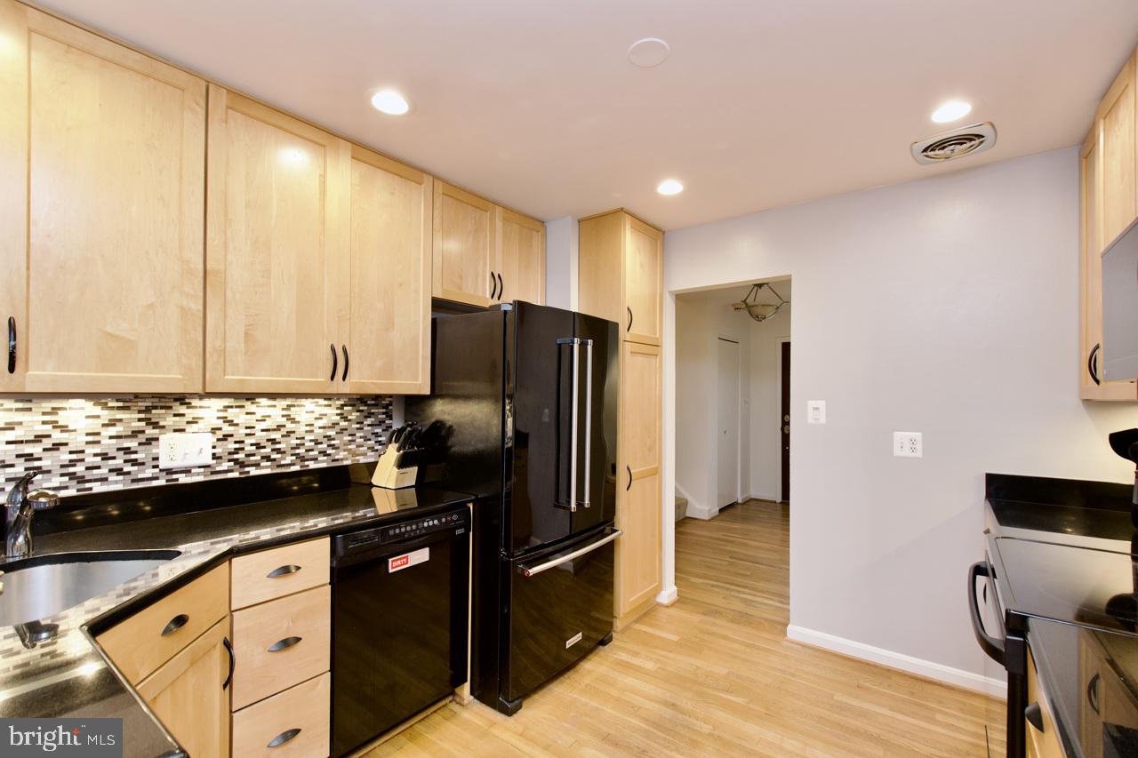 SLEEPY HOLLOW PARK - Residential