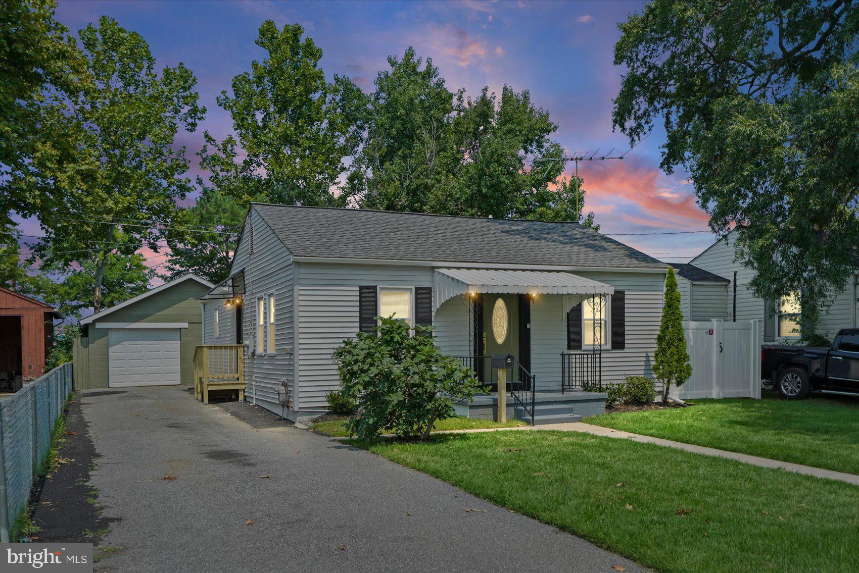 1812 KITTYHAWK ROAD