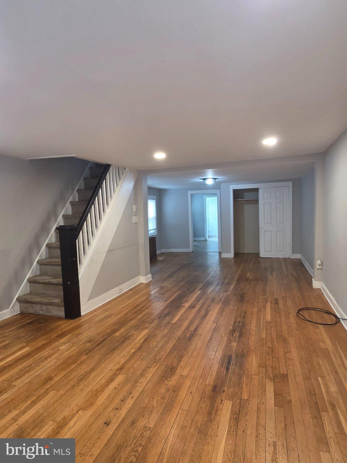 574 BATH STREET