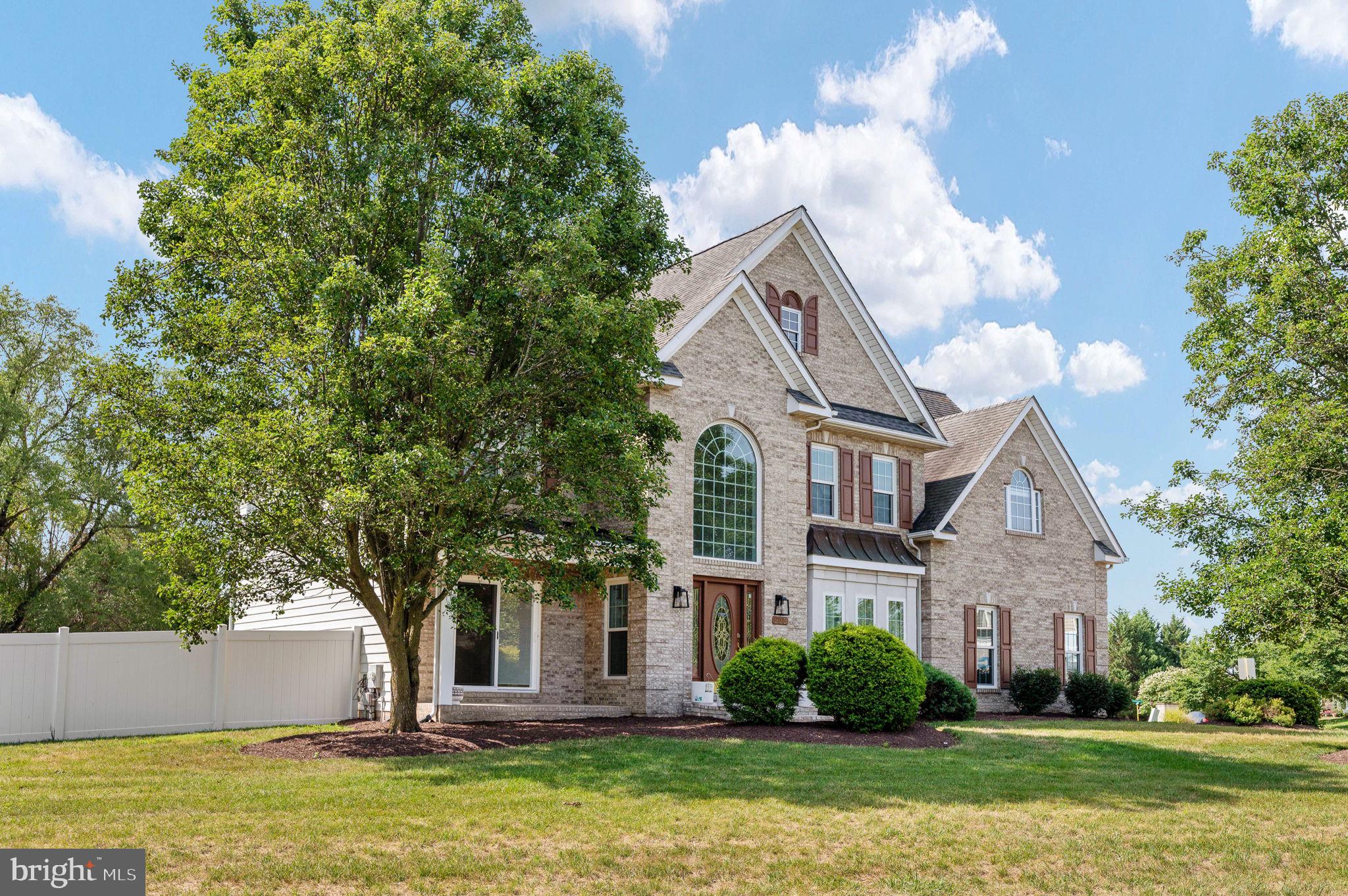 223 FAIRFIELD DRIVE