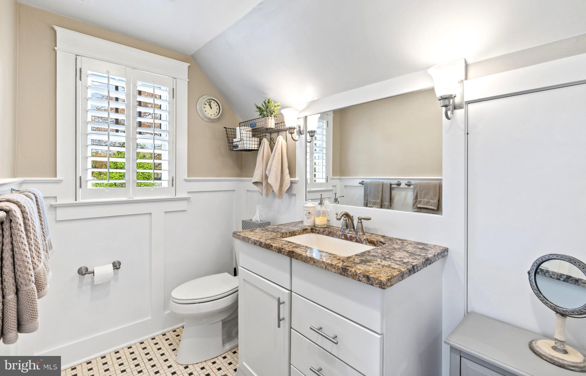 COLUMBIA BEACH - Residential