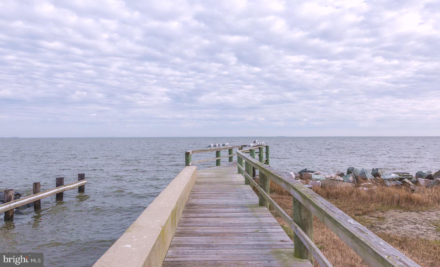 COLUMBIA BEACH - Residential